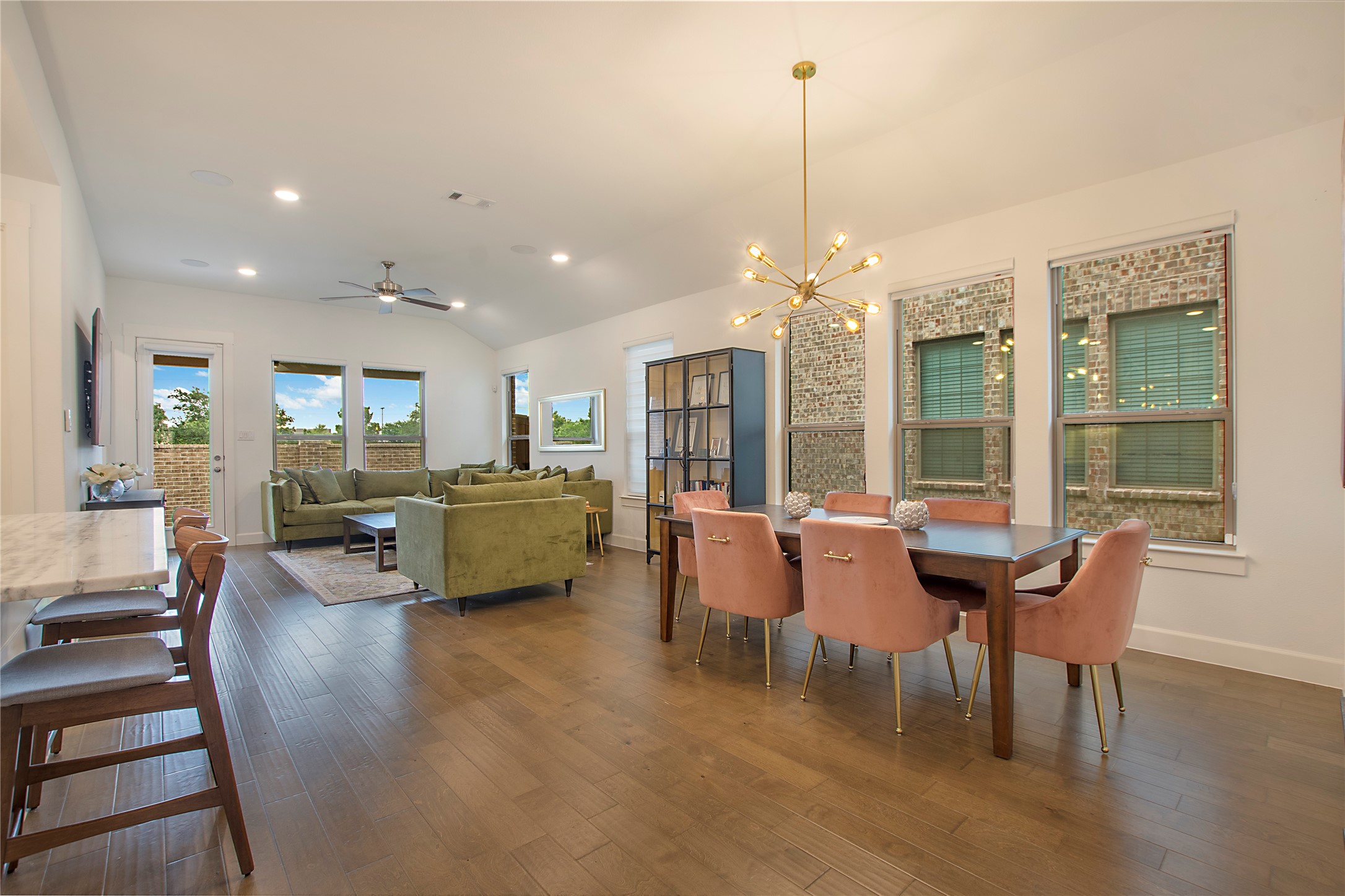 2253 Bower Lane