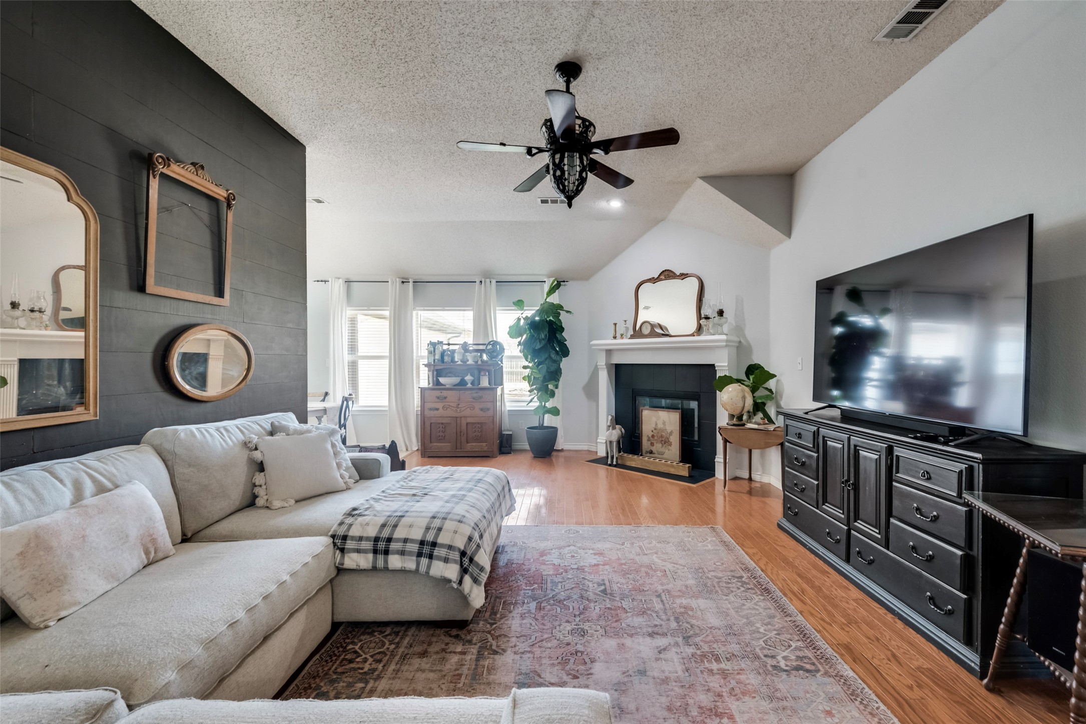 4568 Sue Ellen Drive