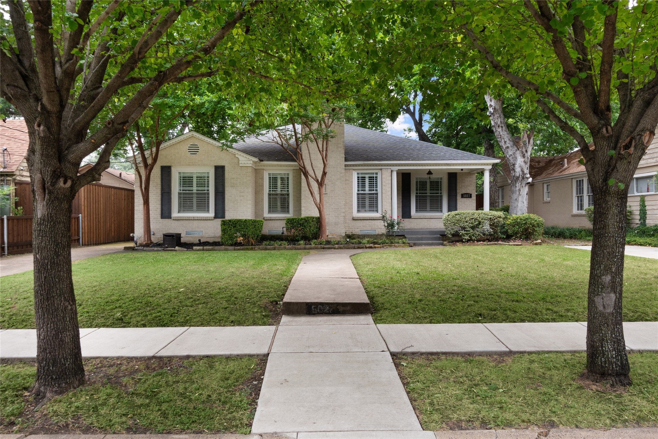 5027 Maple Springs Boulevard