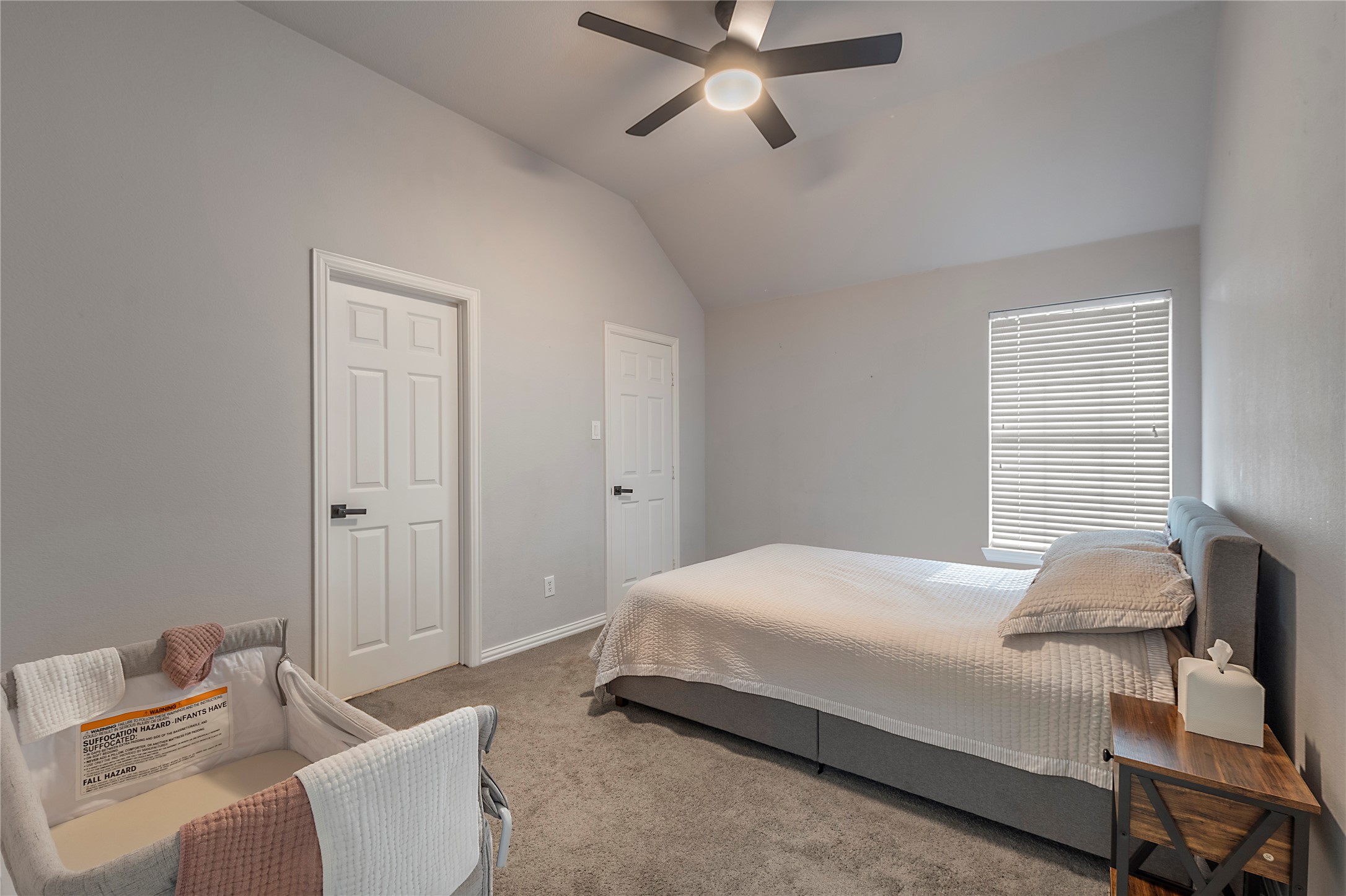 1100 Lamplight Way