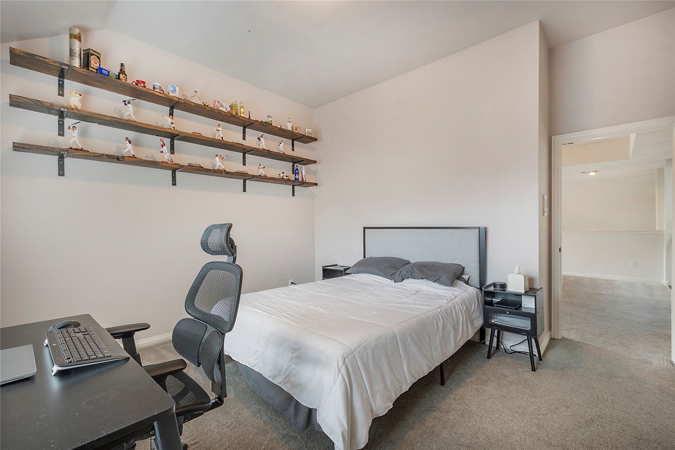 1100 Lamplight Way