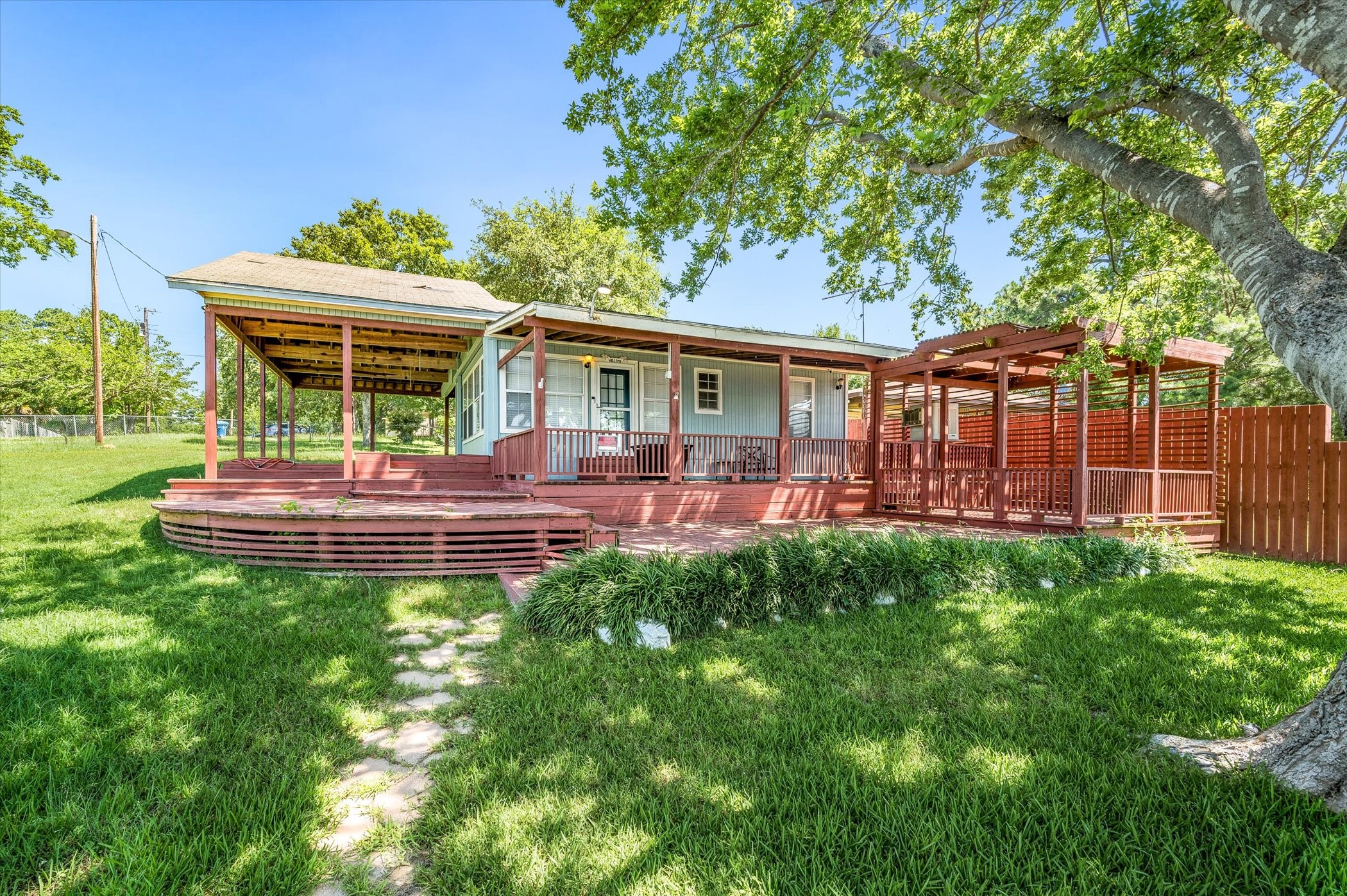 218 Sailfi State Highway Drive