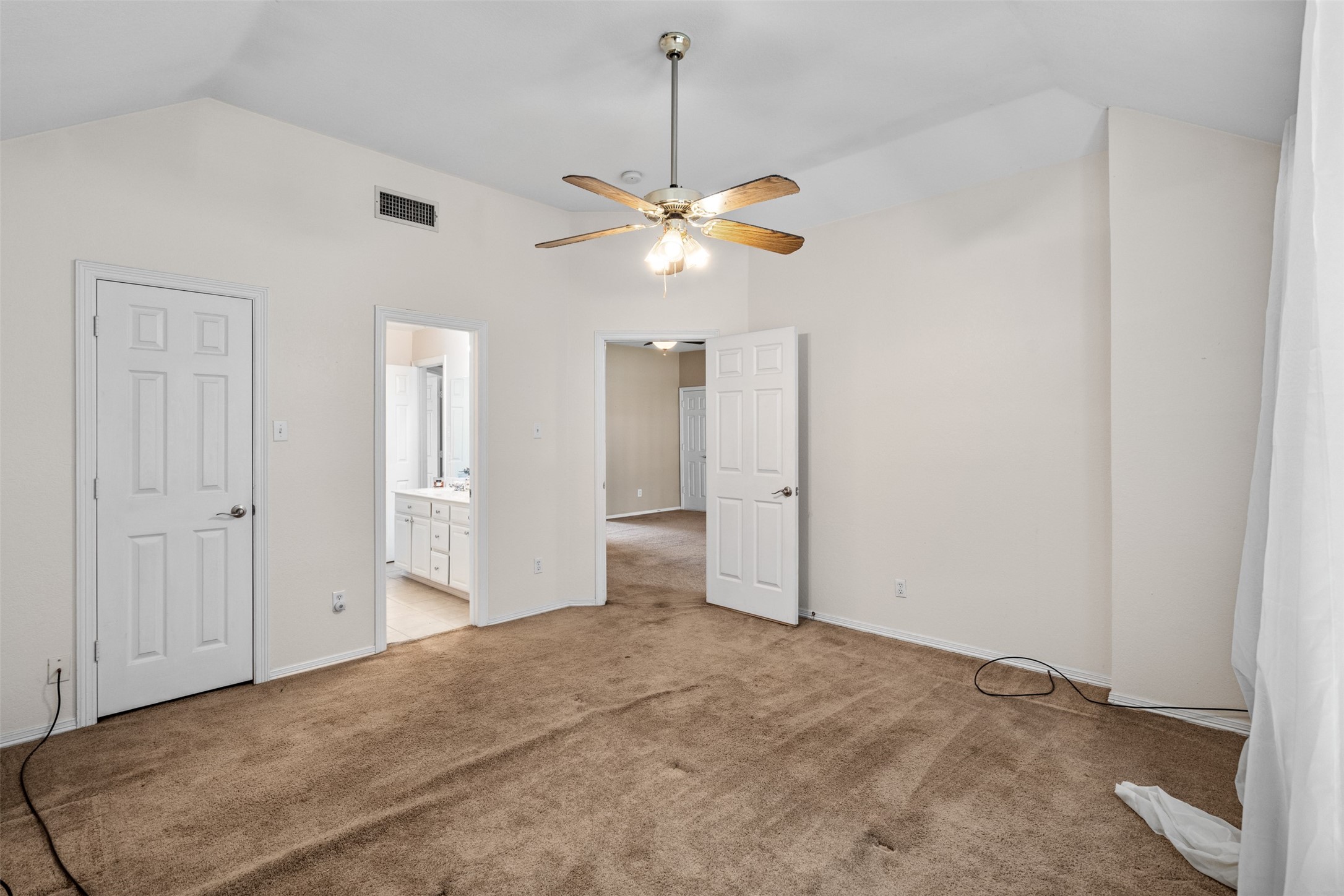 3784 Regency Circle