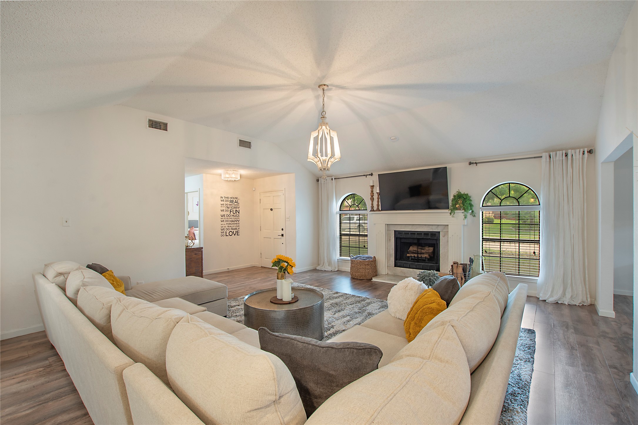824 Baxter Drive
