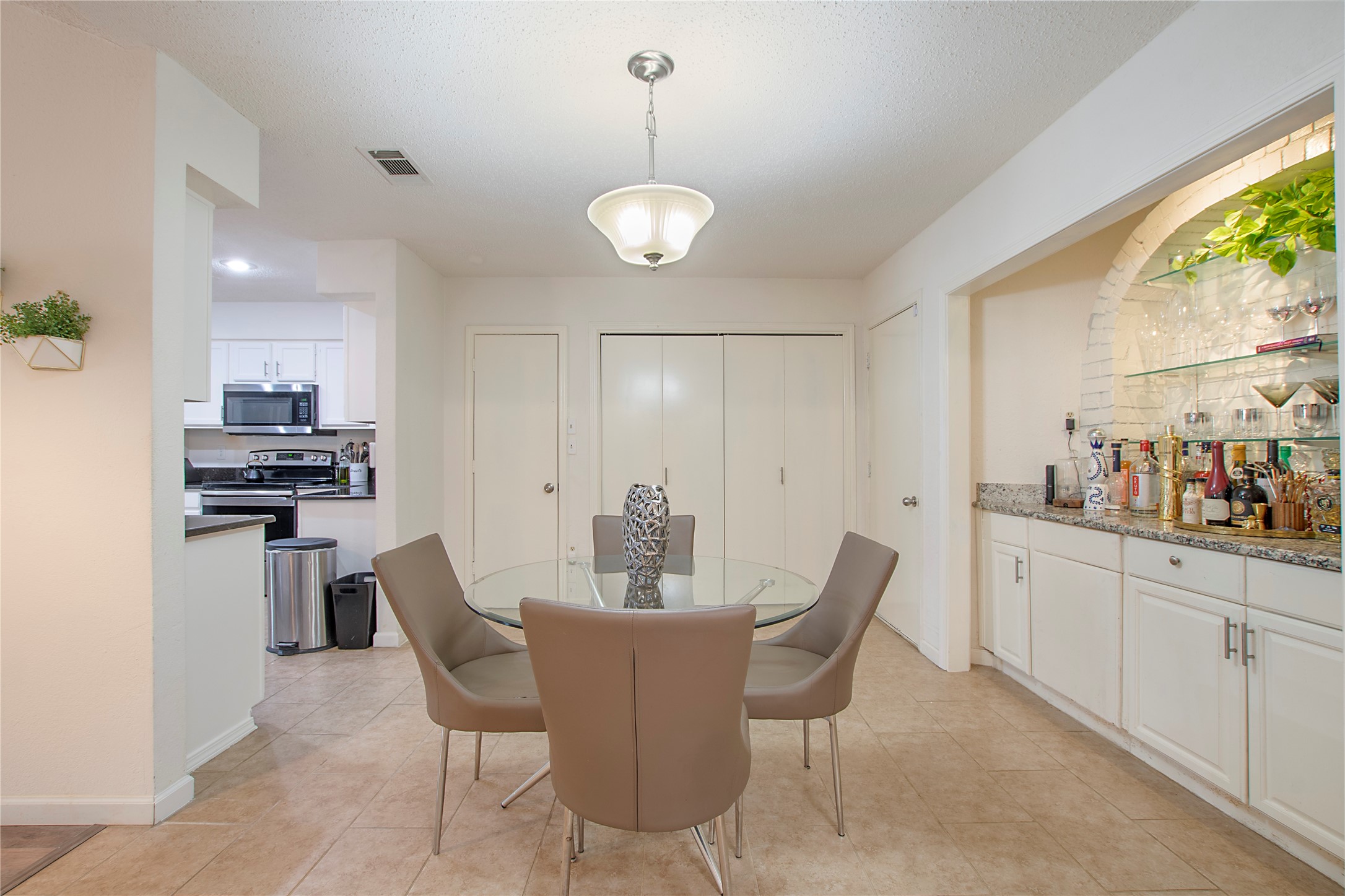 824 Baxter Drive