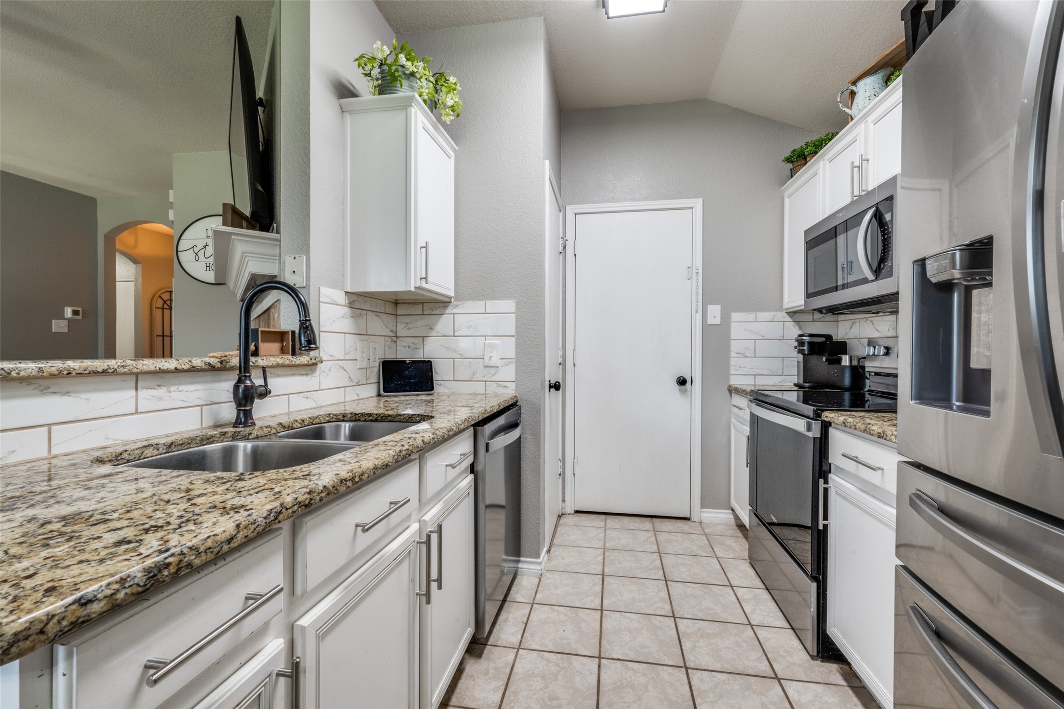 2007 Ridgeview Court