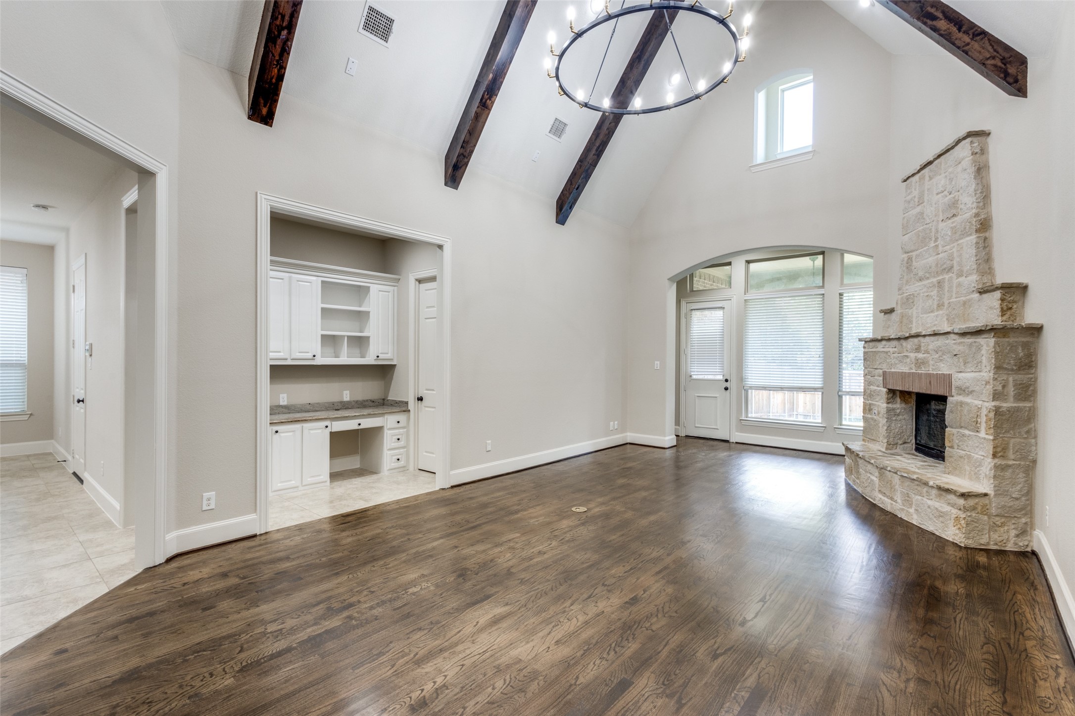 857 Fountain View Court