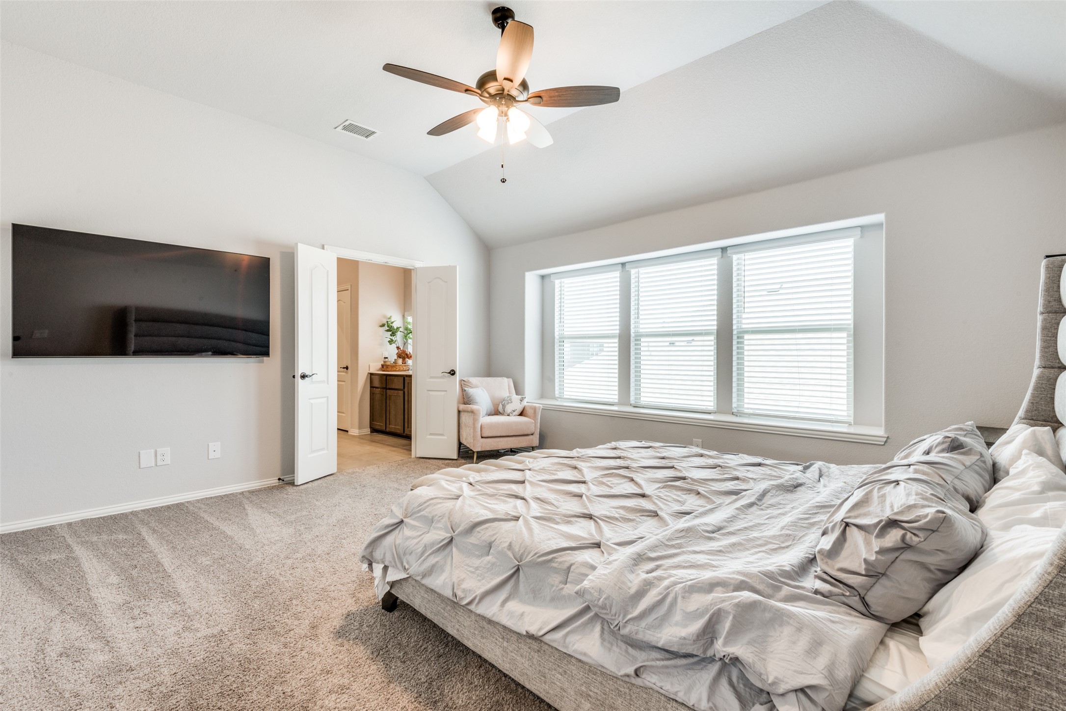 1320 Arrowwood Drive