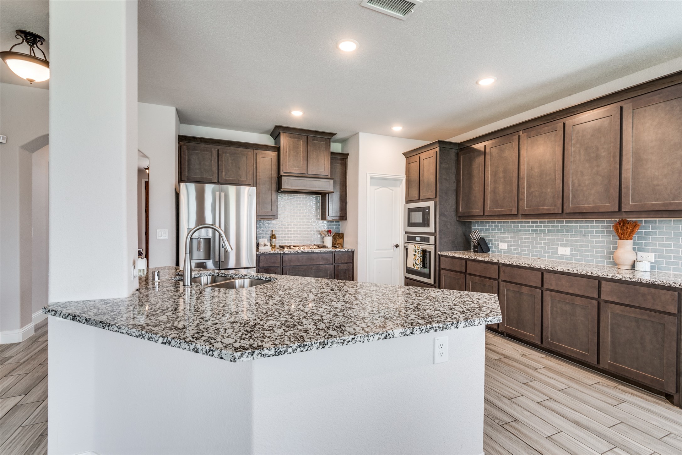 1320 Arrowwood Drive