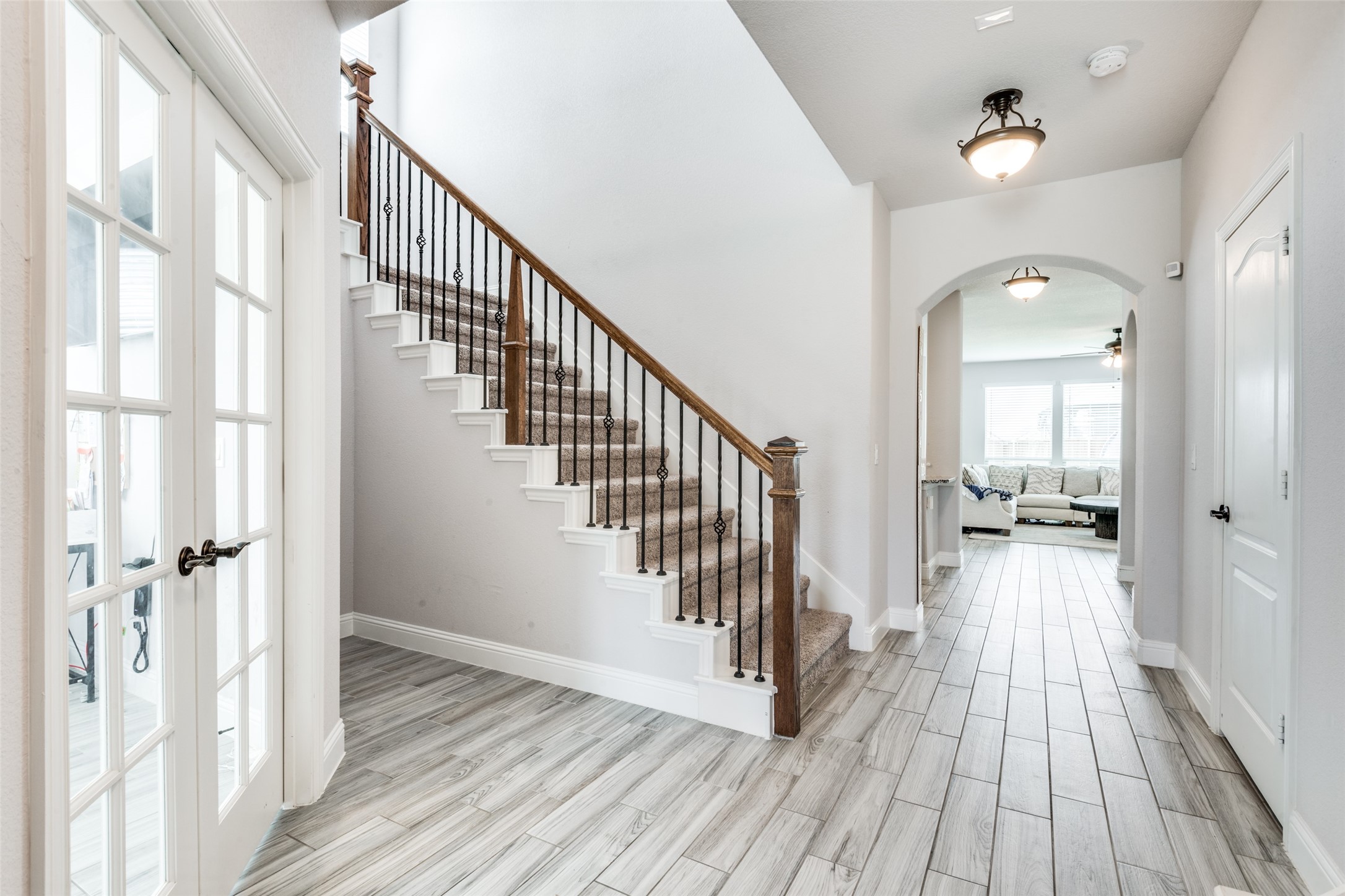 1320 Arrowwood Drive