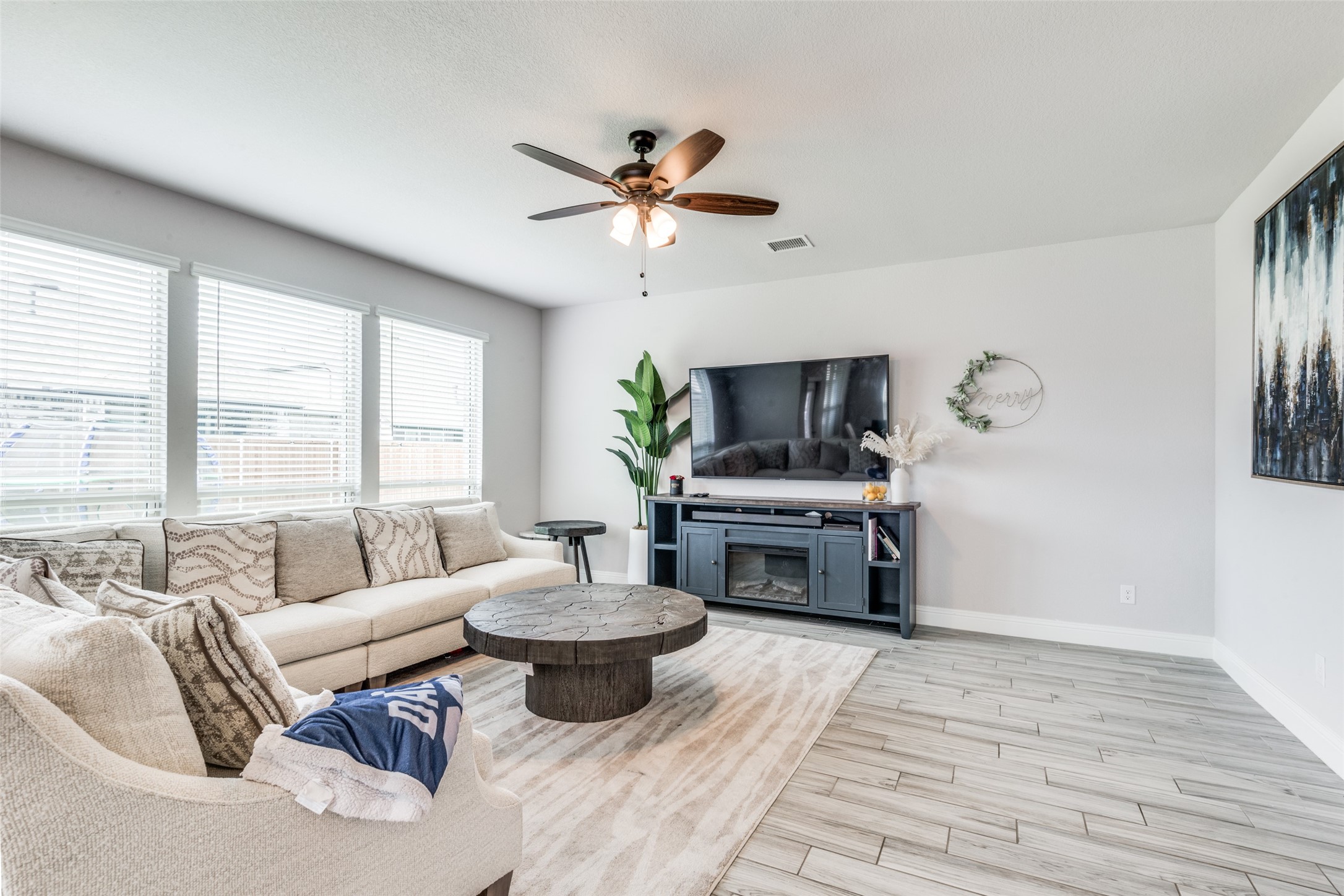 1320 Arrowwood Drive