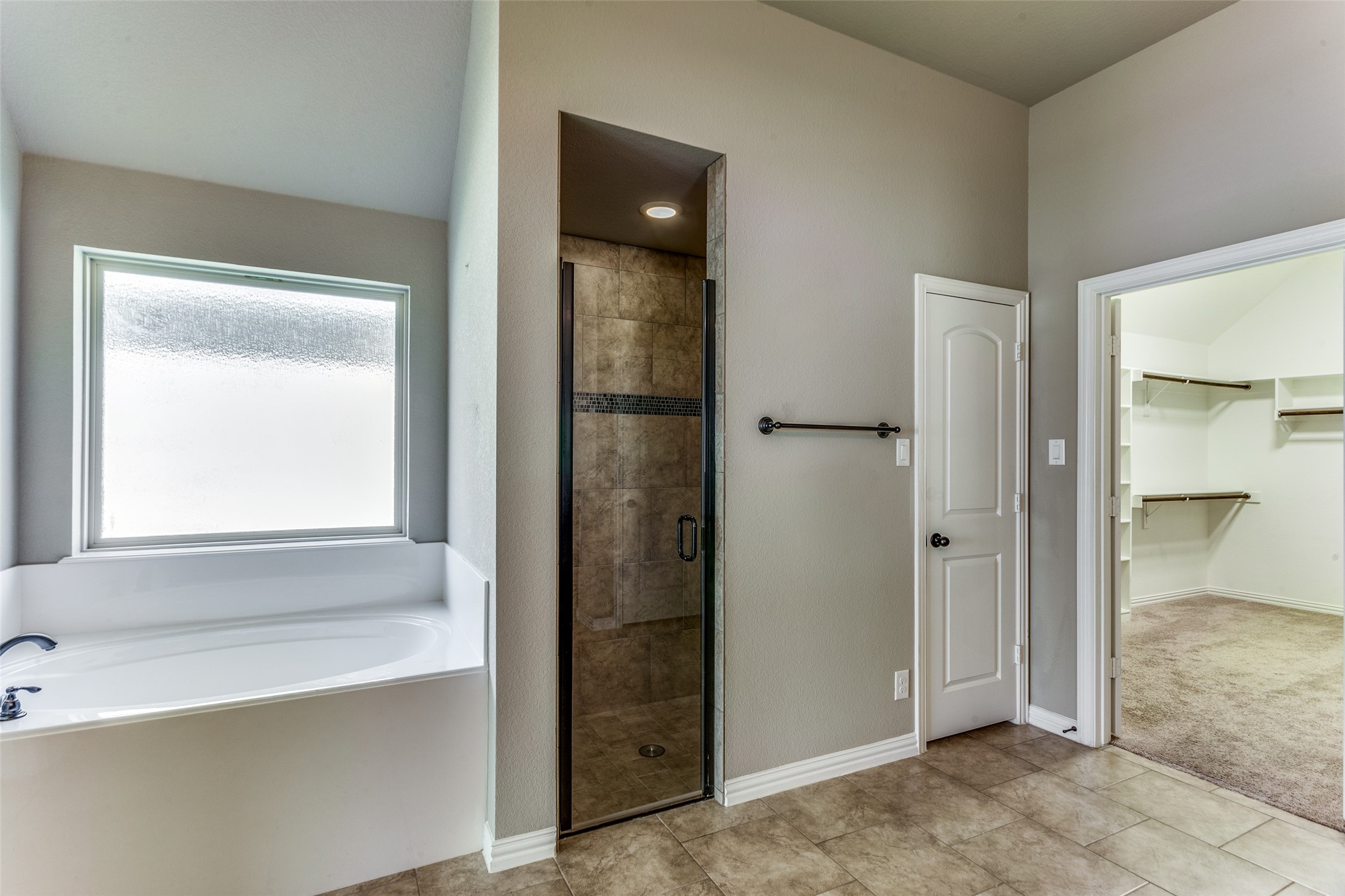 2712 Chimney Rock Road