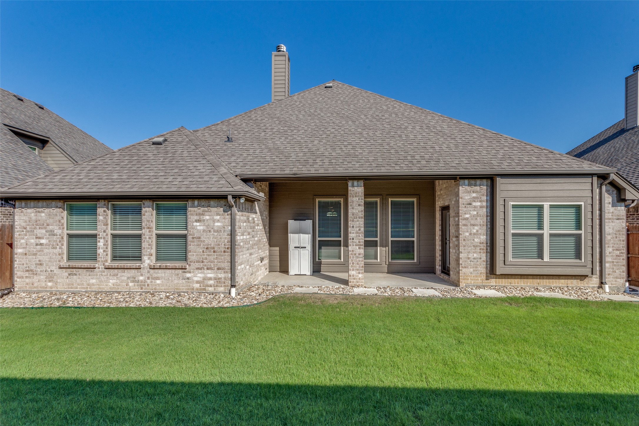 2712 Chimney Rock Road