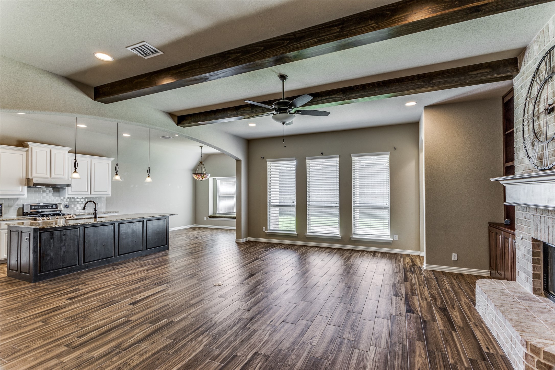 2712 Chimney Rock Road