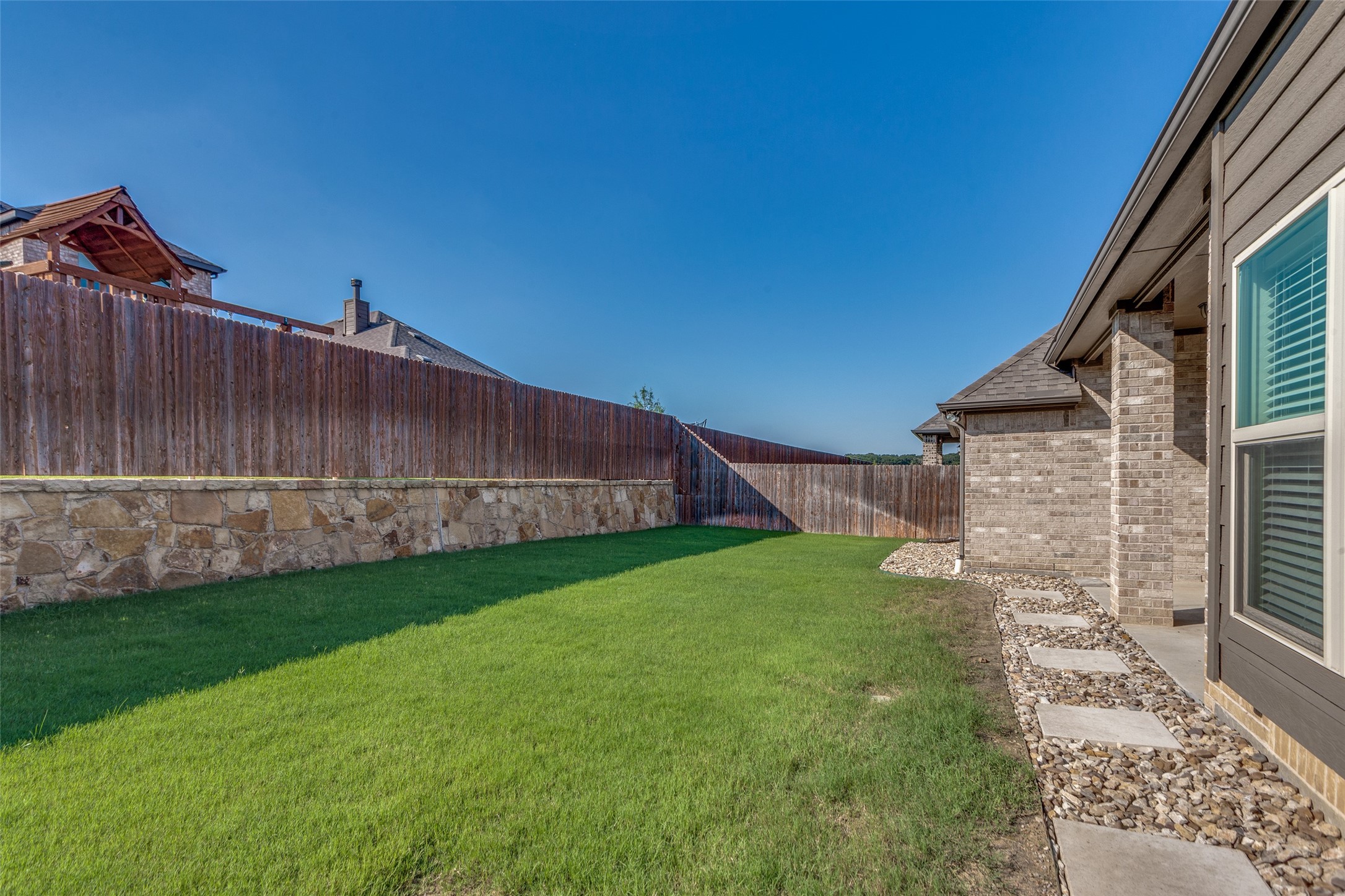 2712 Chimney Rock Road