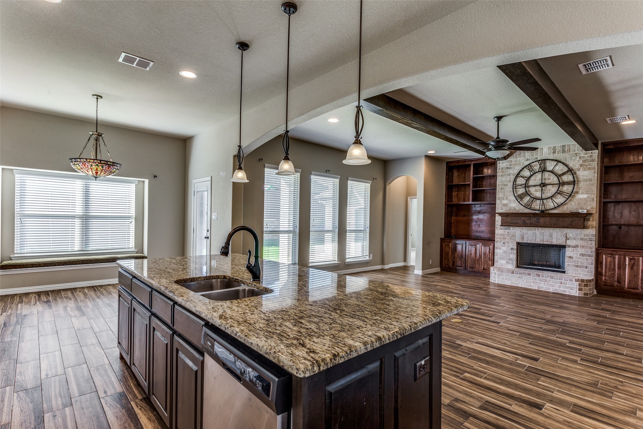 2712 Chimney Rock Road