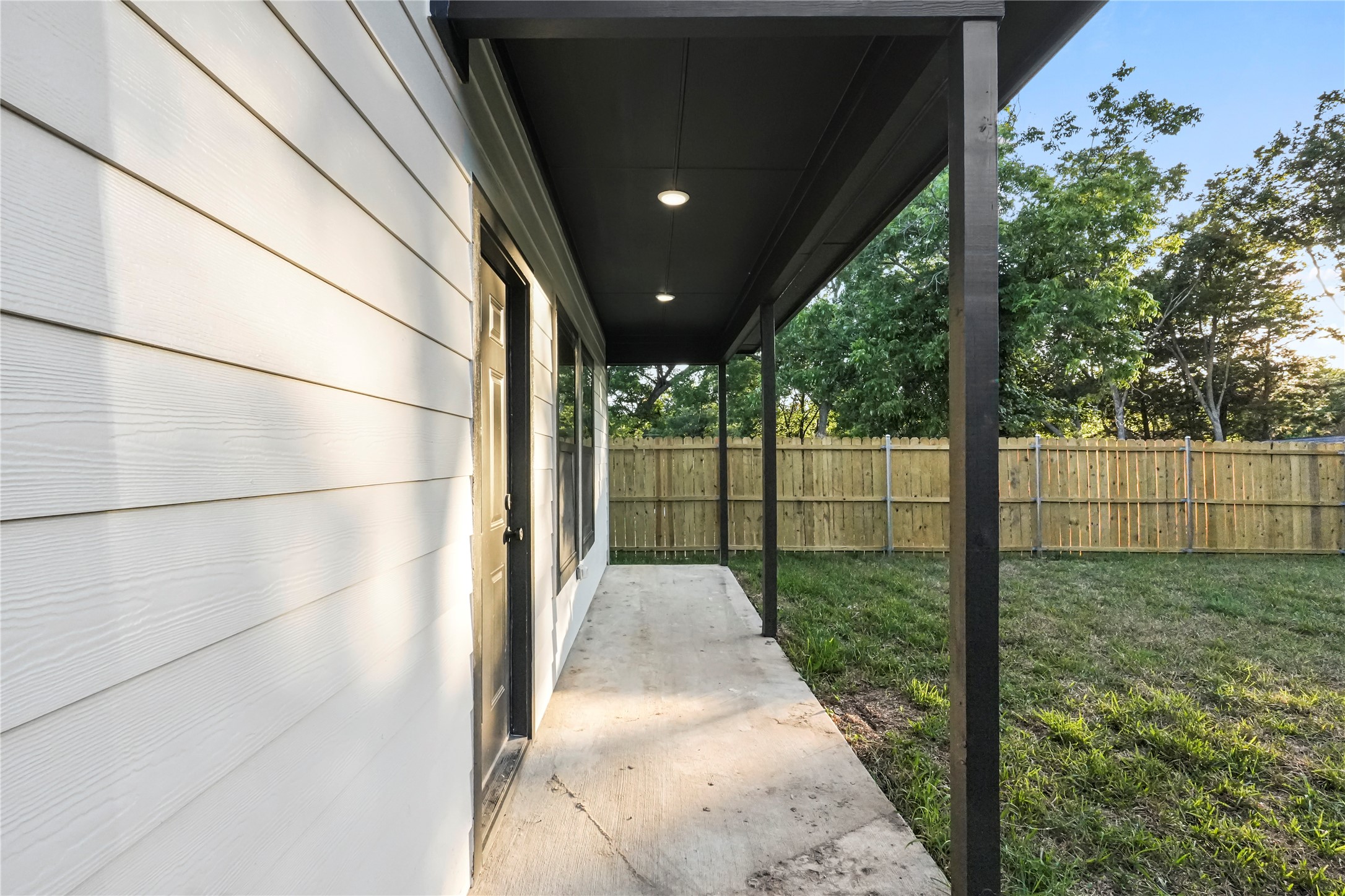 2127 Custer Drive