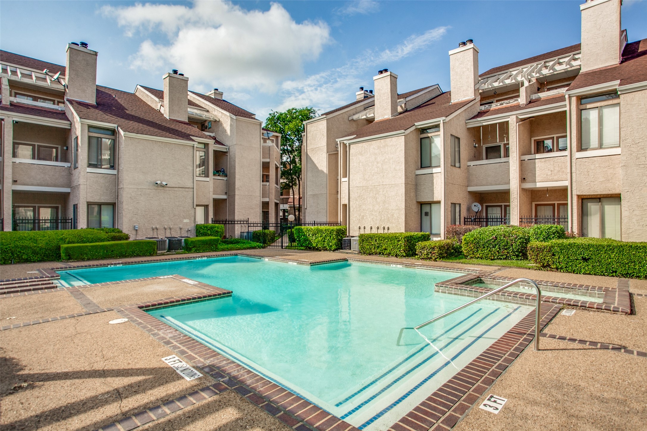 5550 Spring Valley Road F31