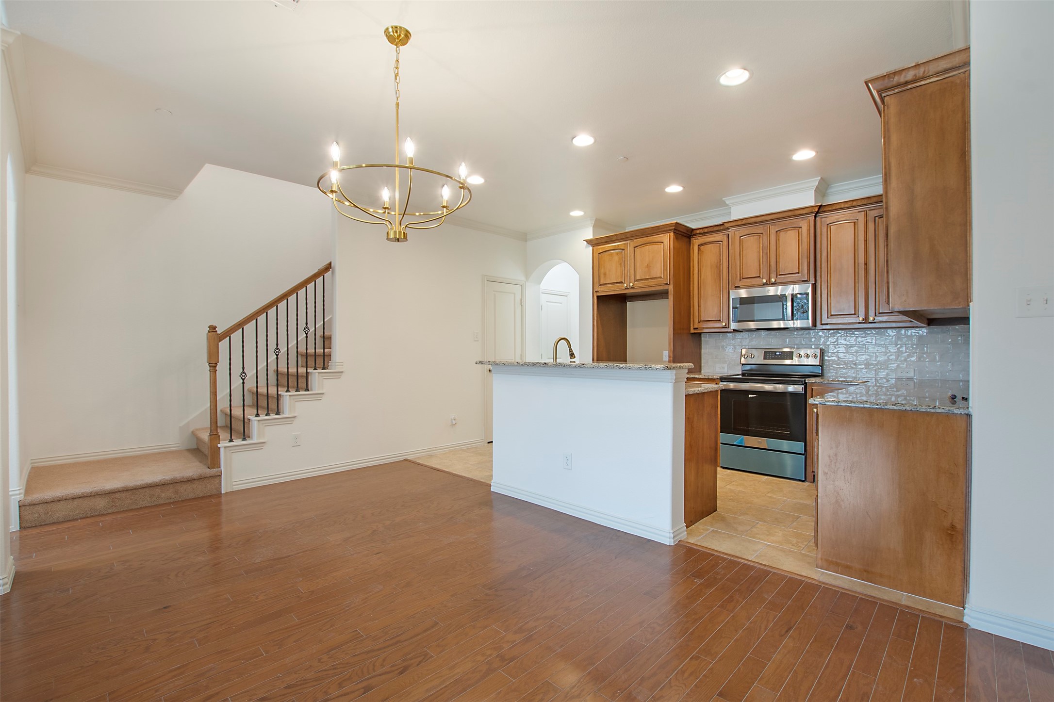 5695 Hummingbird Lane