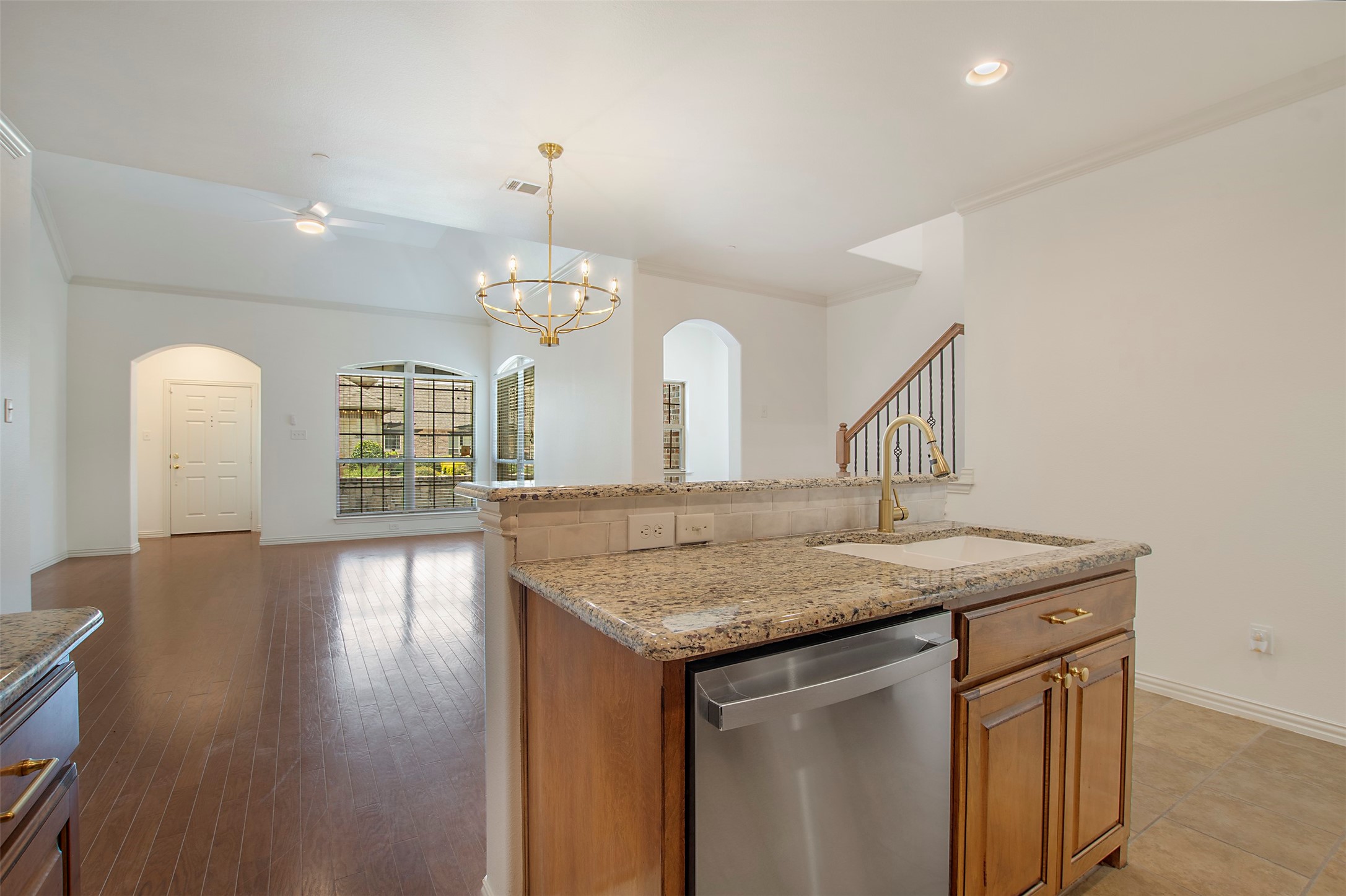 5695 Hummingbird Lane