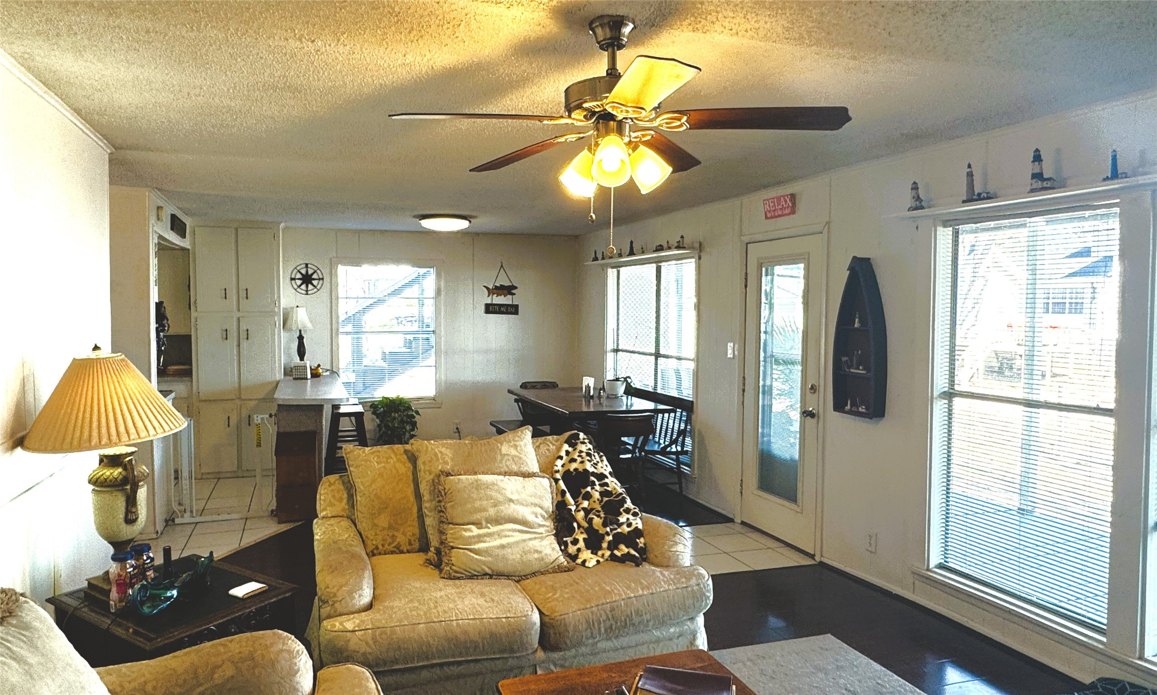 1529 Oak Shore Drive