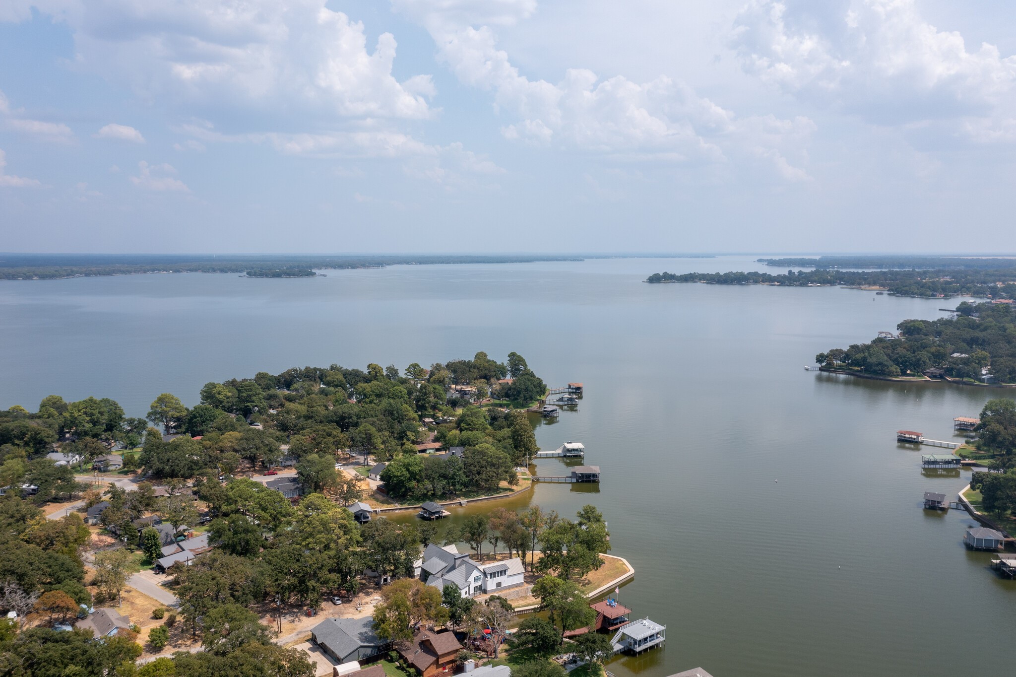 1529 Oak Shore Drive