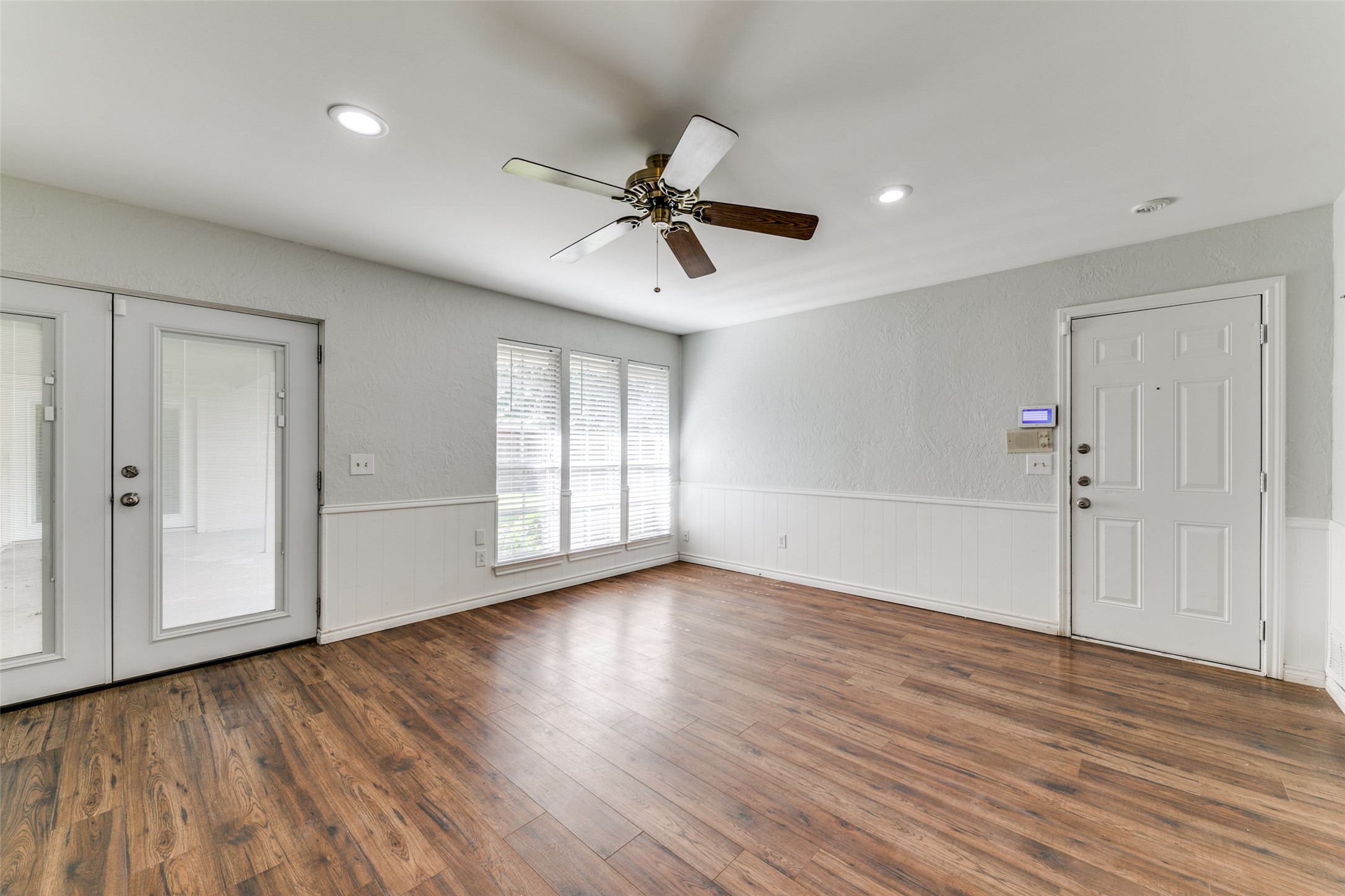 3628 Cross Bend Road