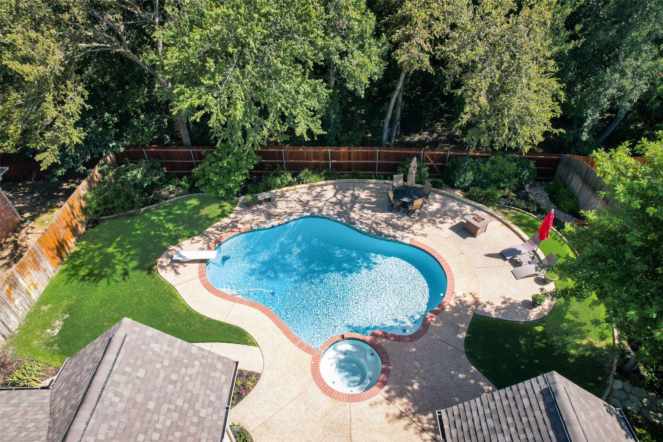 224 W Mill Valley Drive