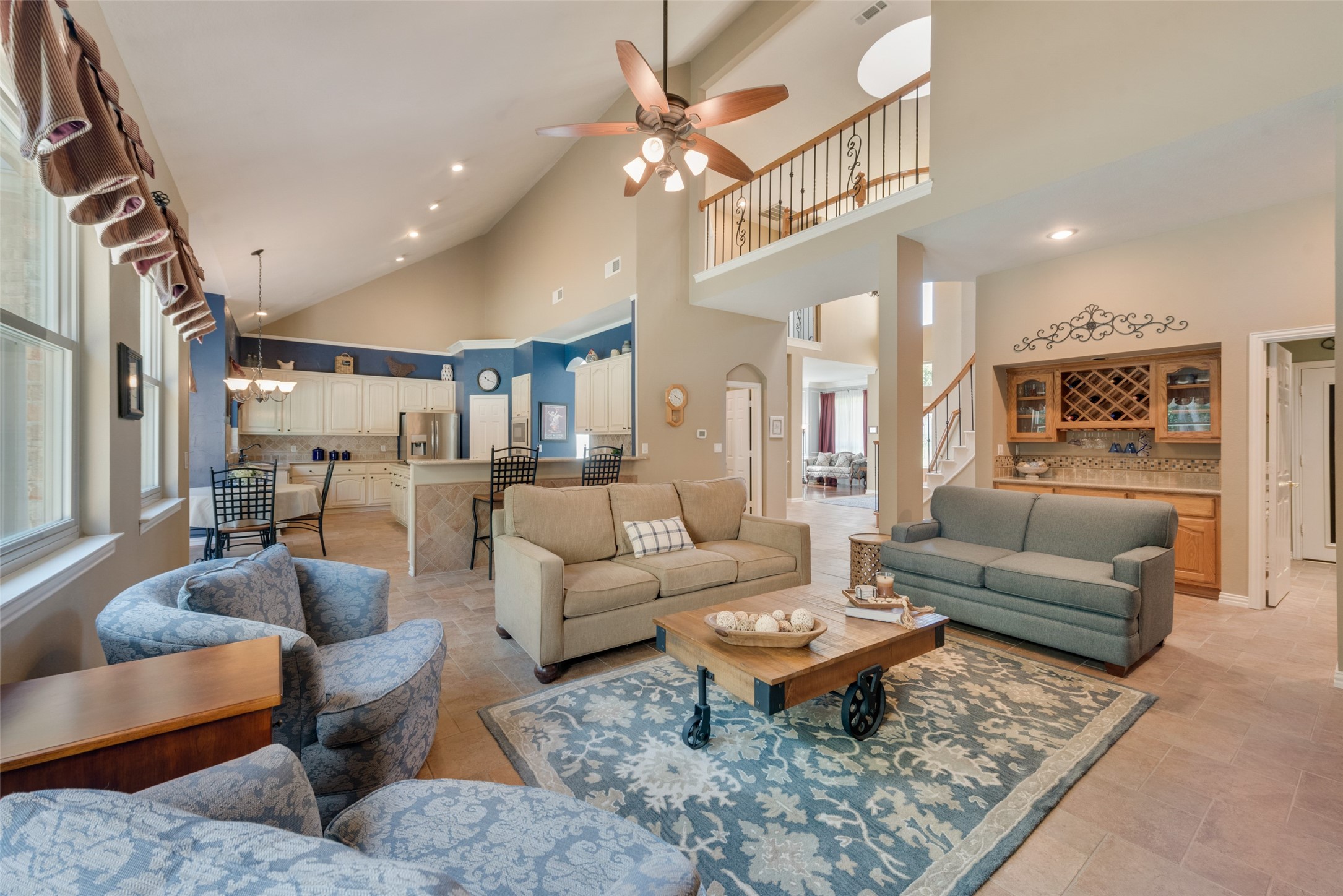 224 W Mill Valley Drive