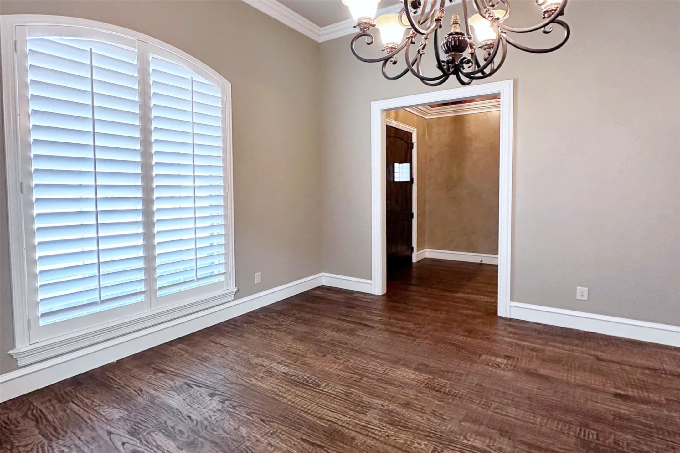 3109 Rivercrest Drive
