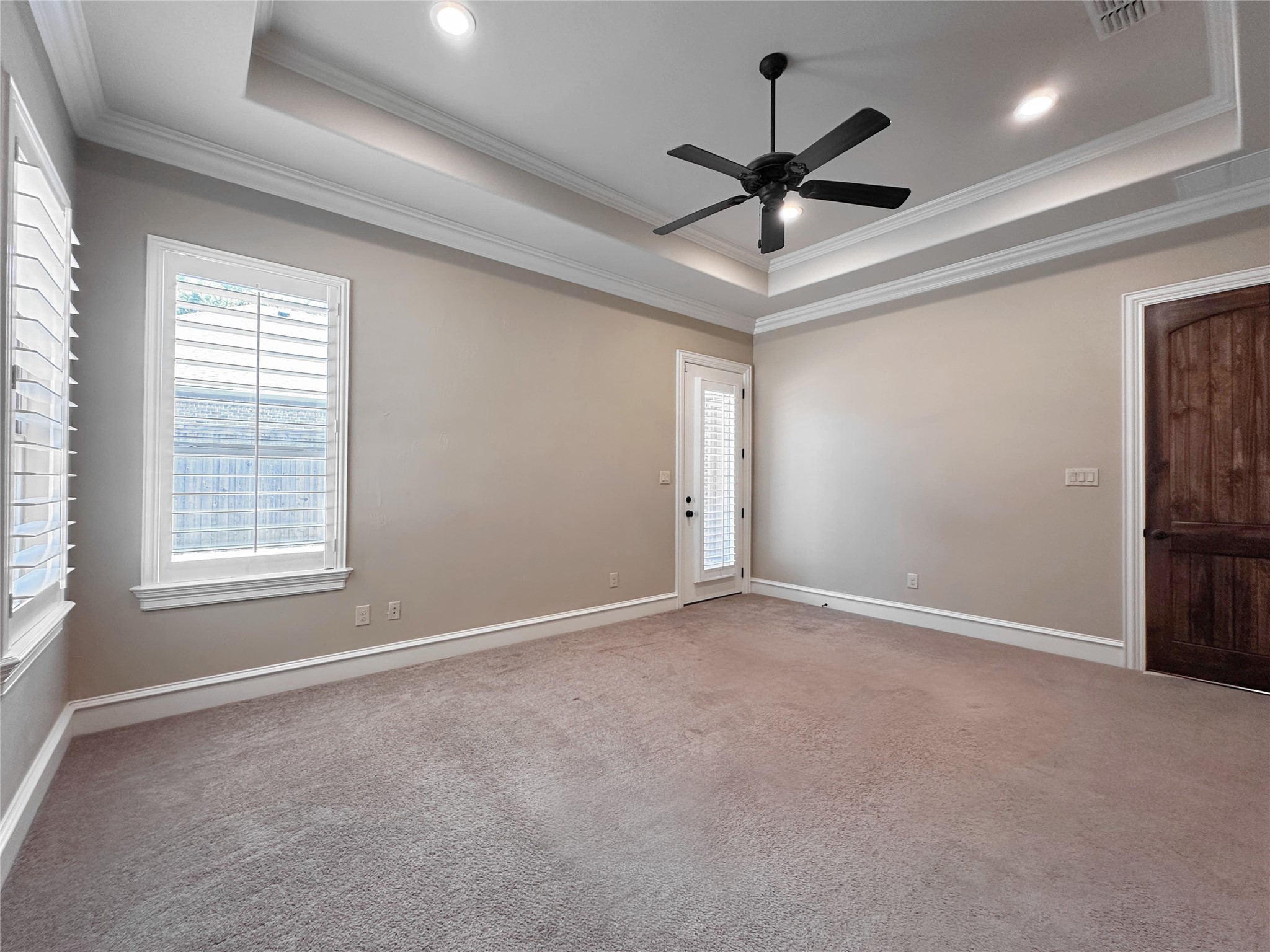 3109 Rivercrest Drive