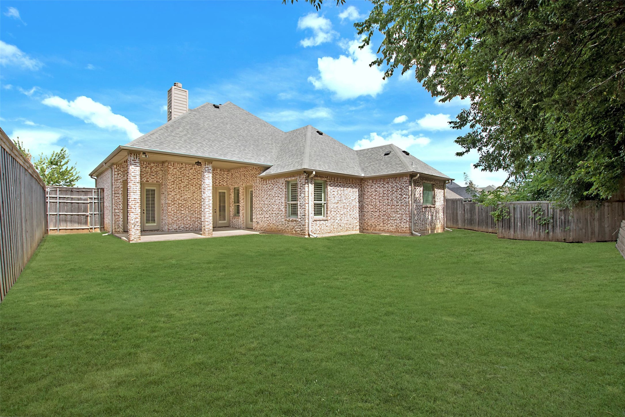 3109 Rivercrest Drive