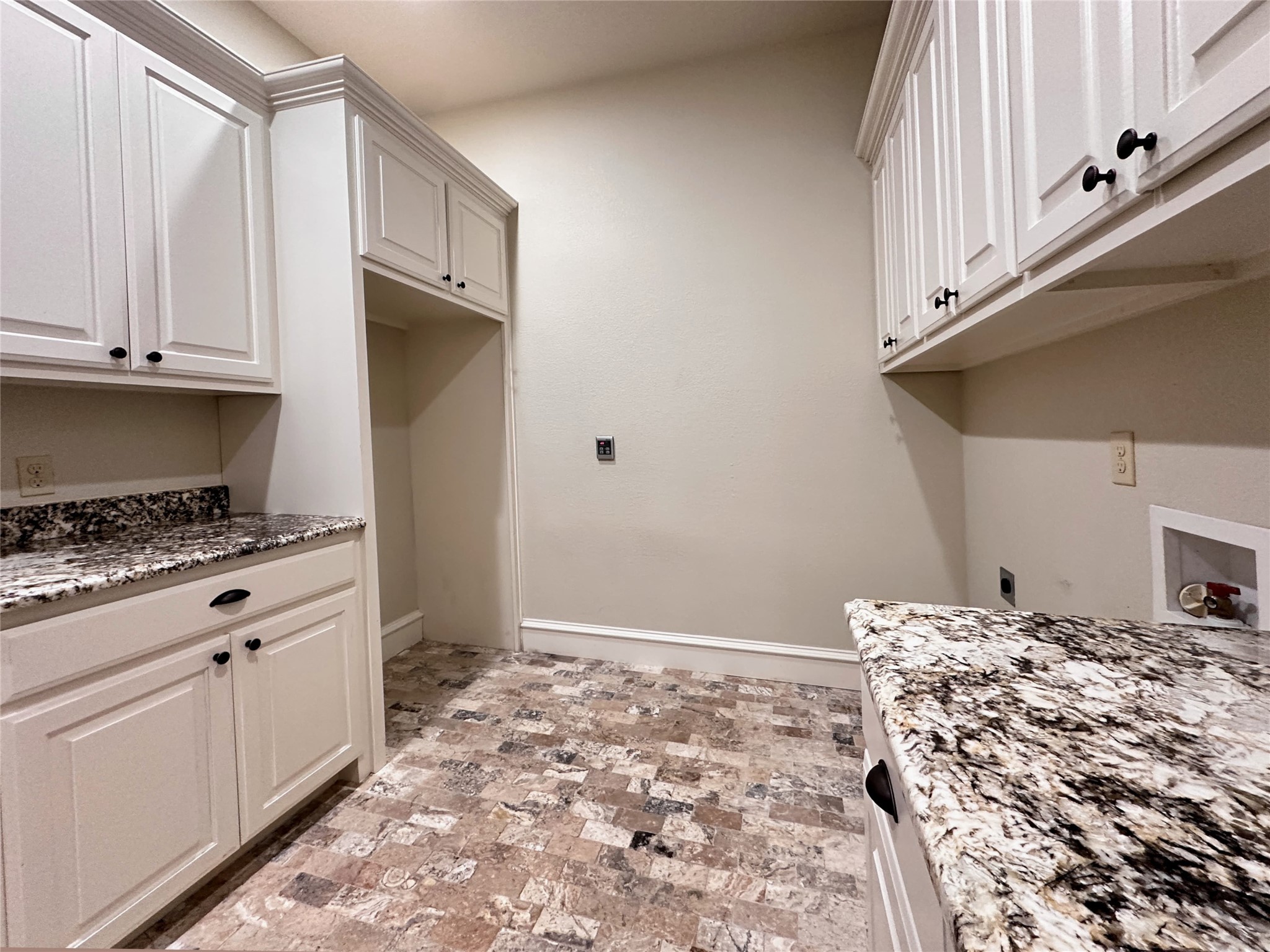 3109 Rivercrest Drive