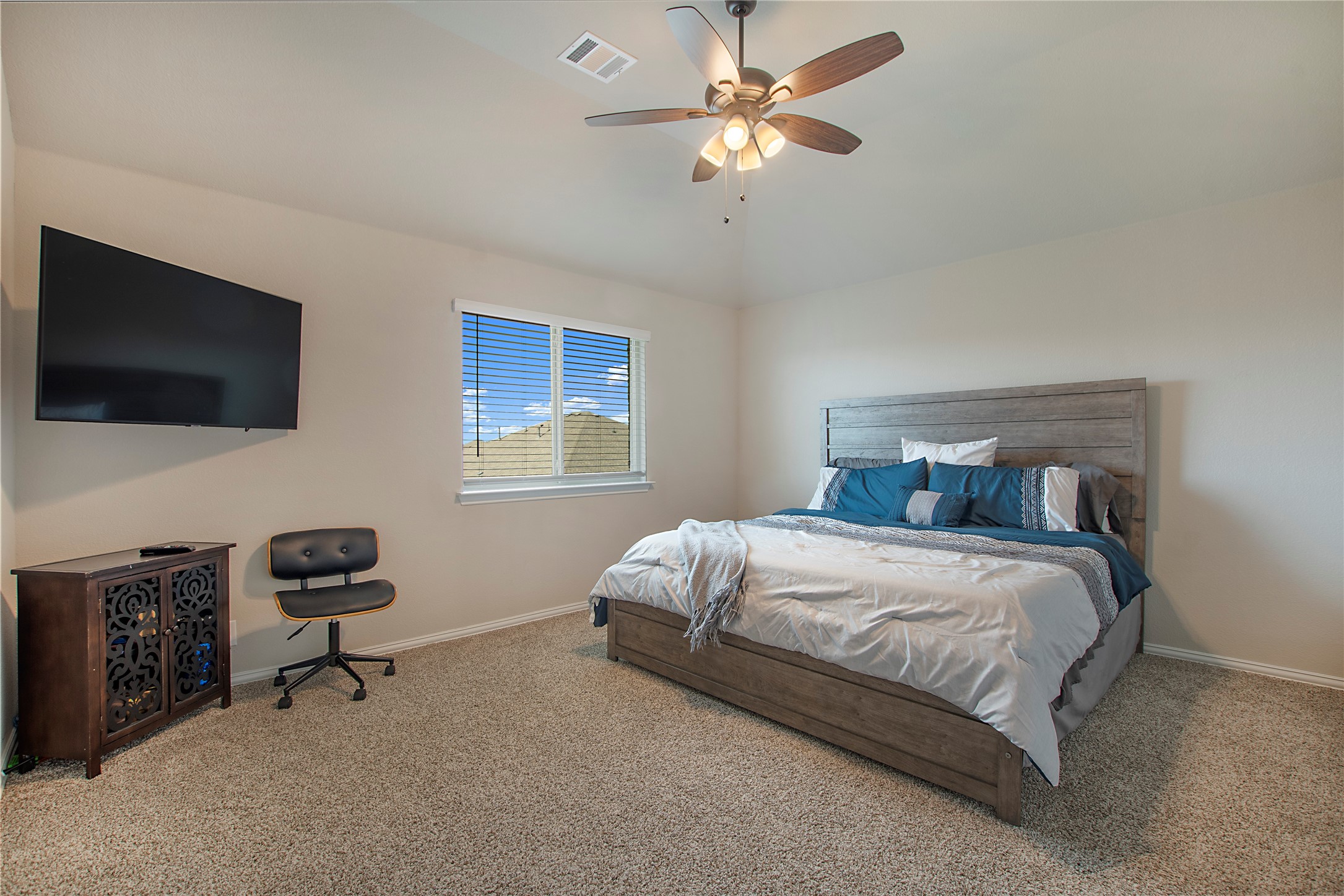 1133 Snowy Owl Drive