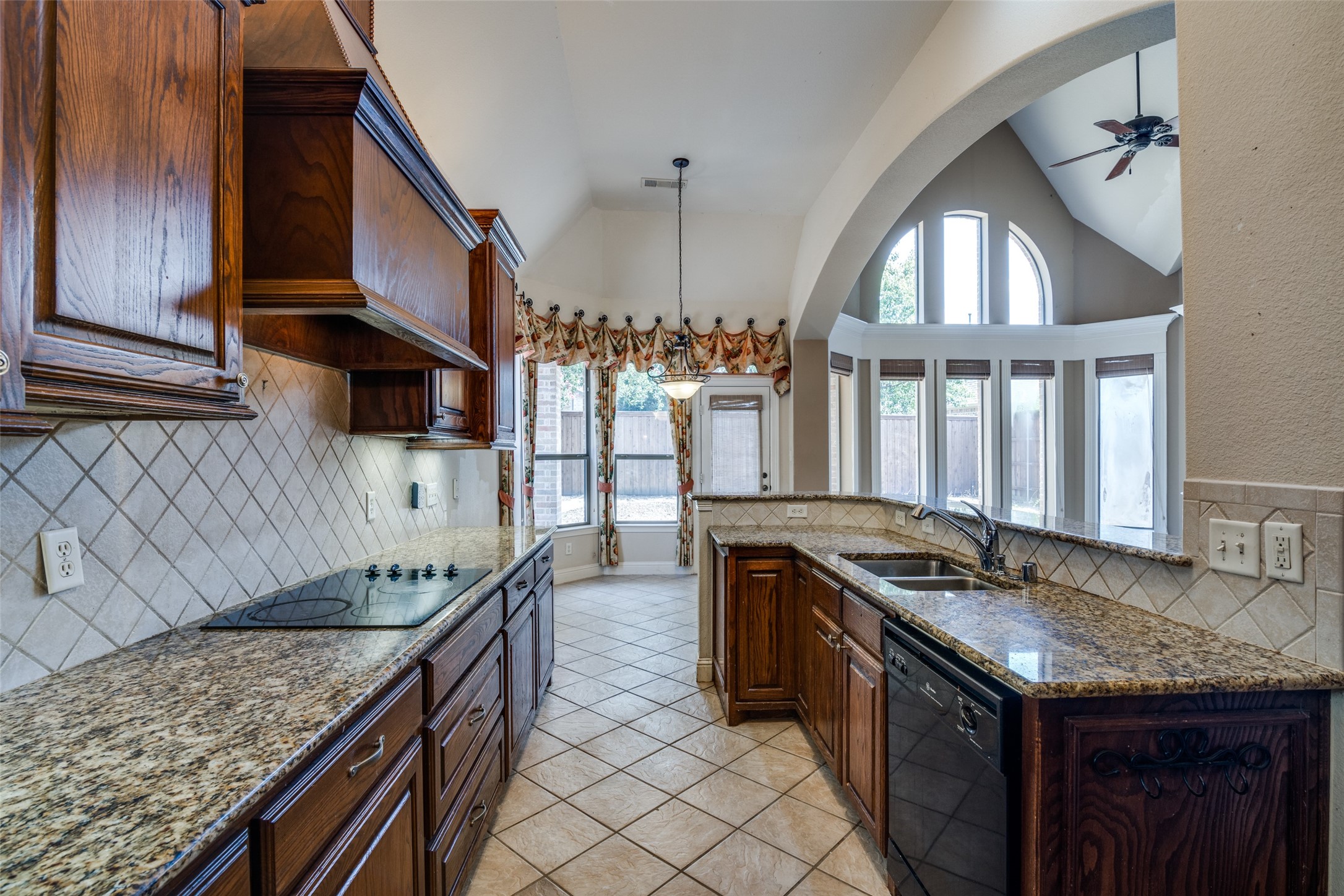 4573 Venetian Way