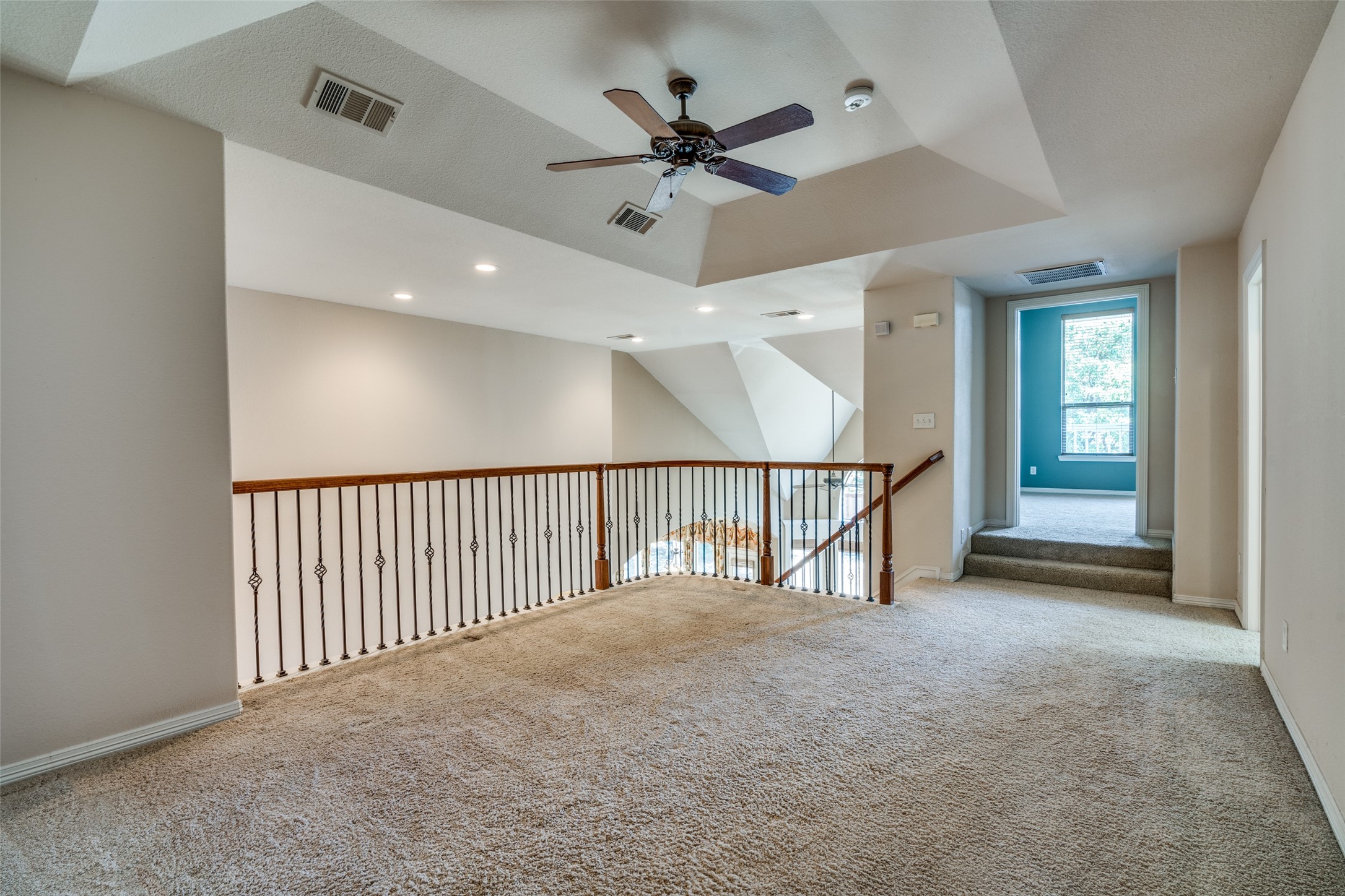 4573 Venetian Way