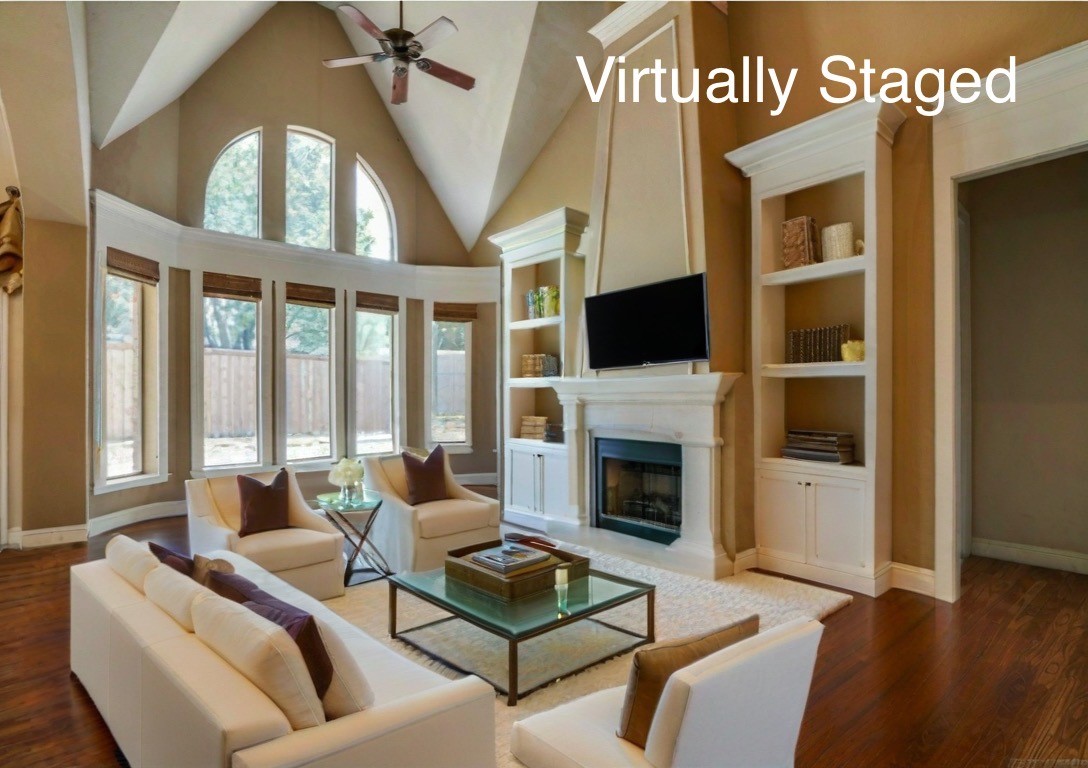 4573 Venetian Way