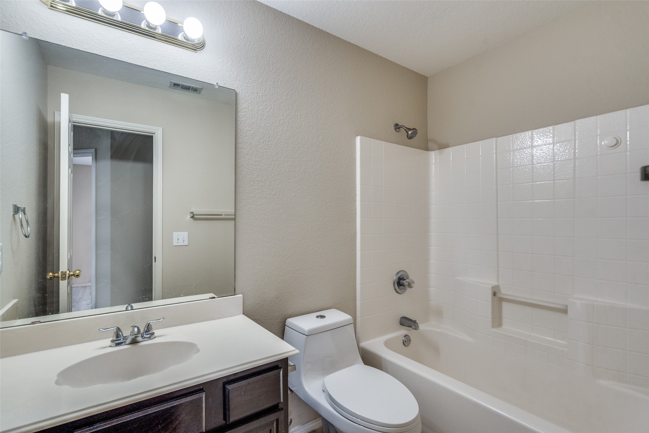 1109 Eagle Lake Court
