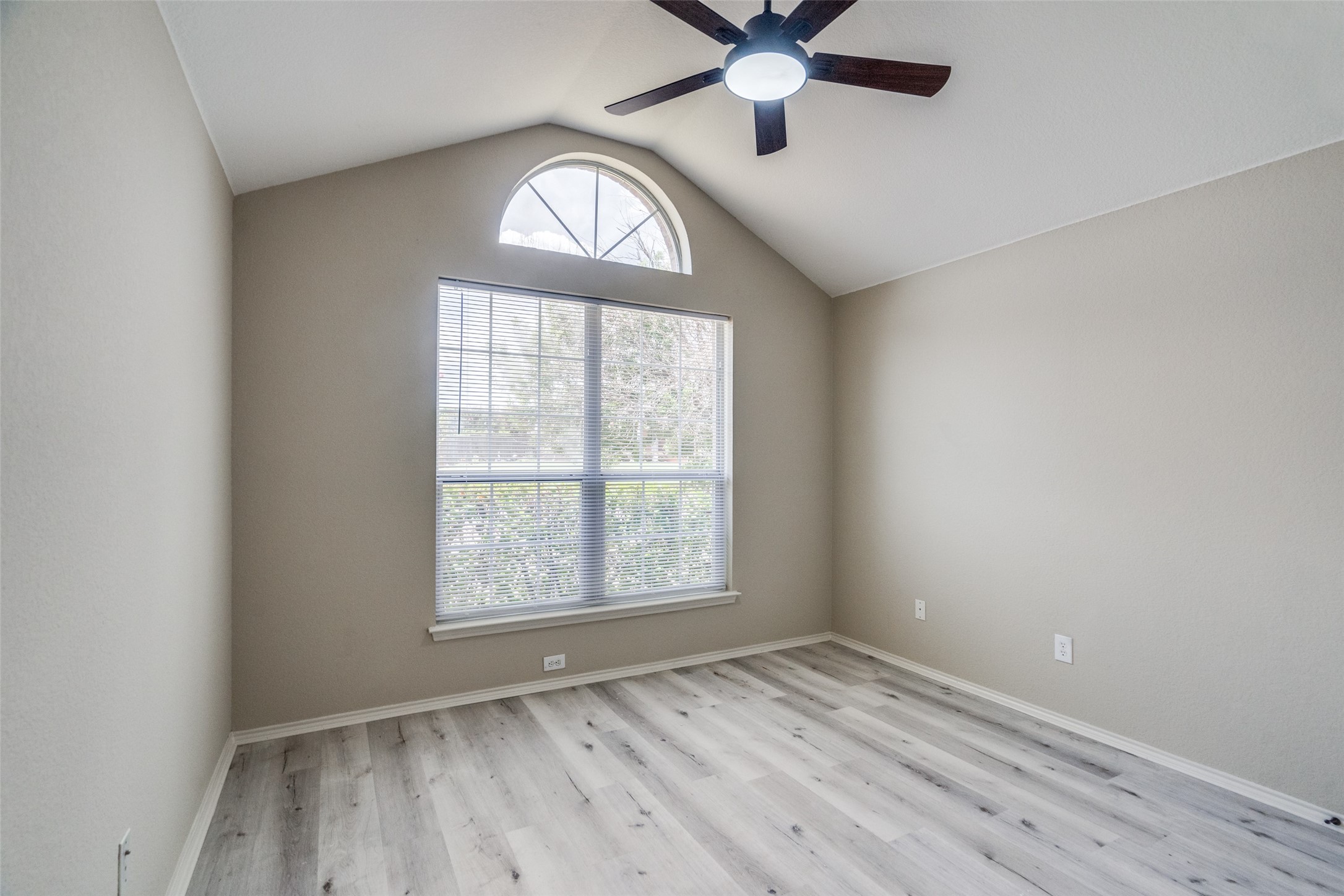 1109 Eagle Lake Court