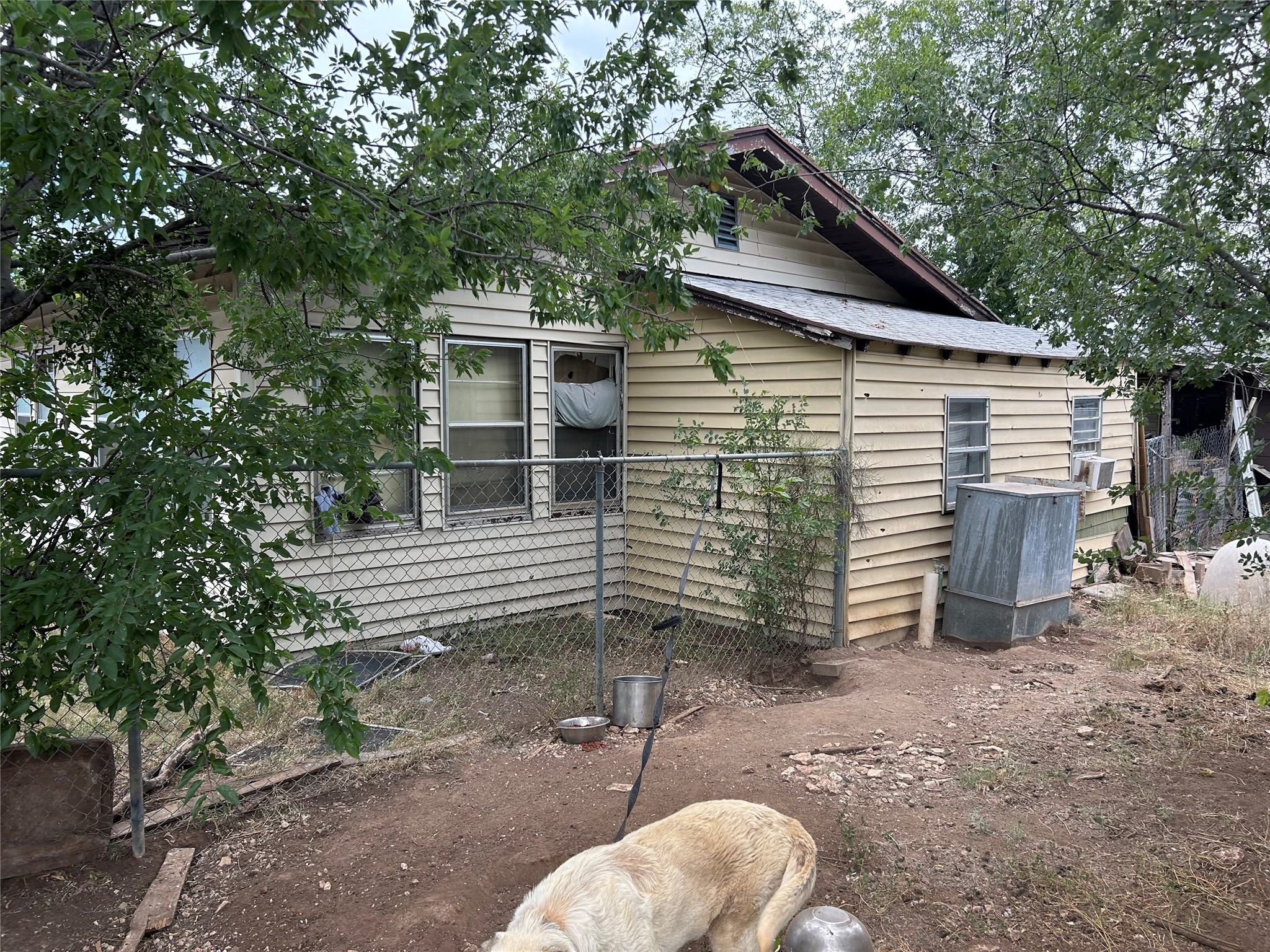 210 W 25th Street
