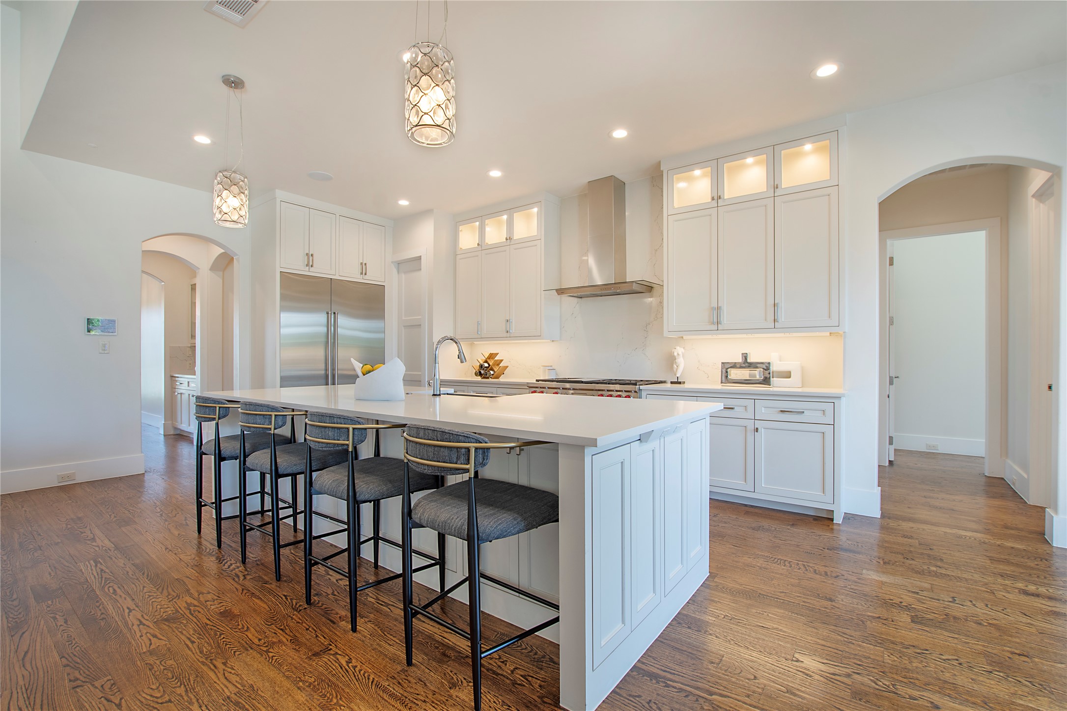 1105 Knoll Crest Drive