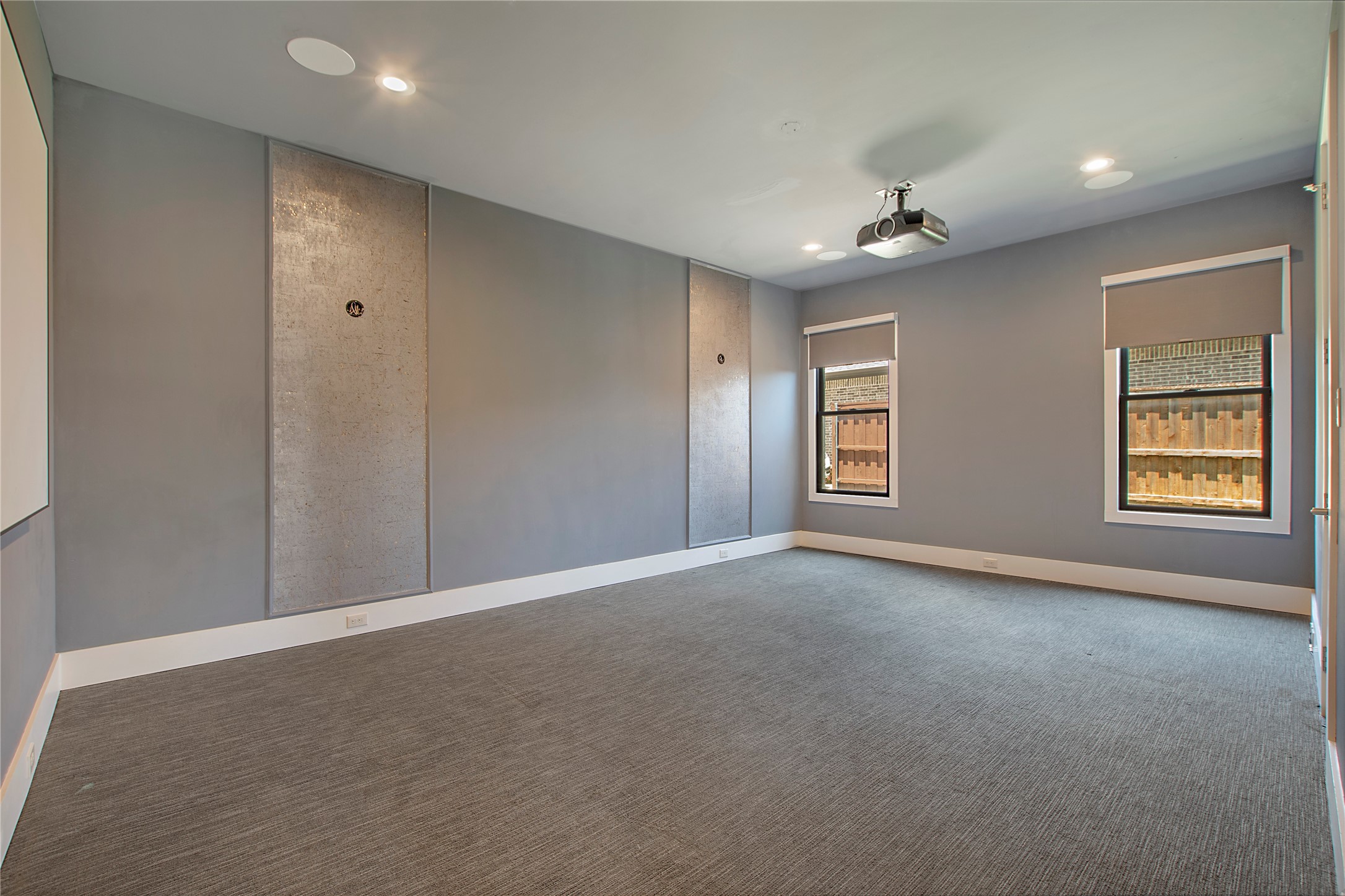 1105 Knoll Crest Drive