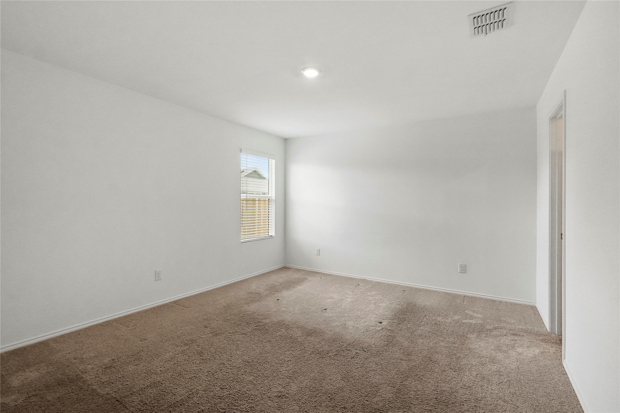 319 Moray Drive