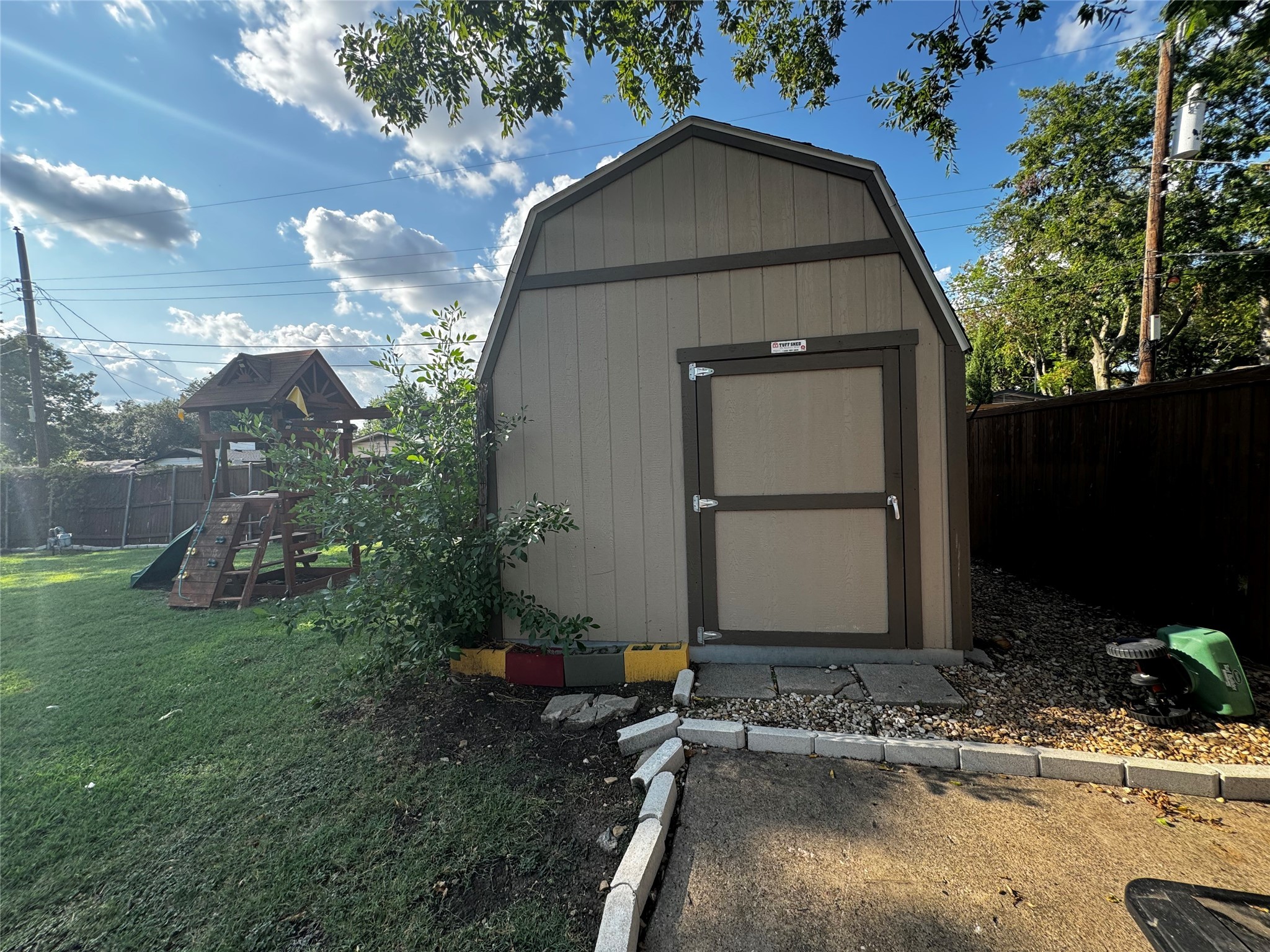 718 Silverstone Drive