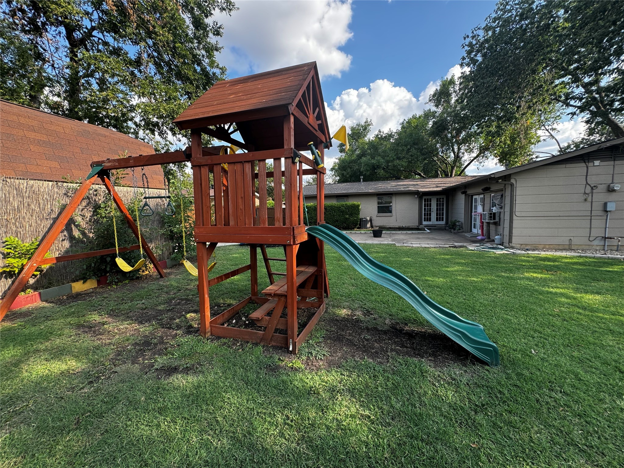 718 Silverstone Drive