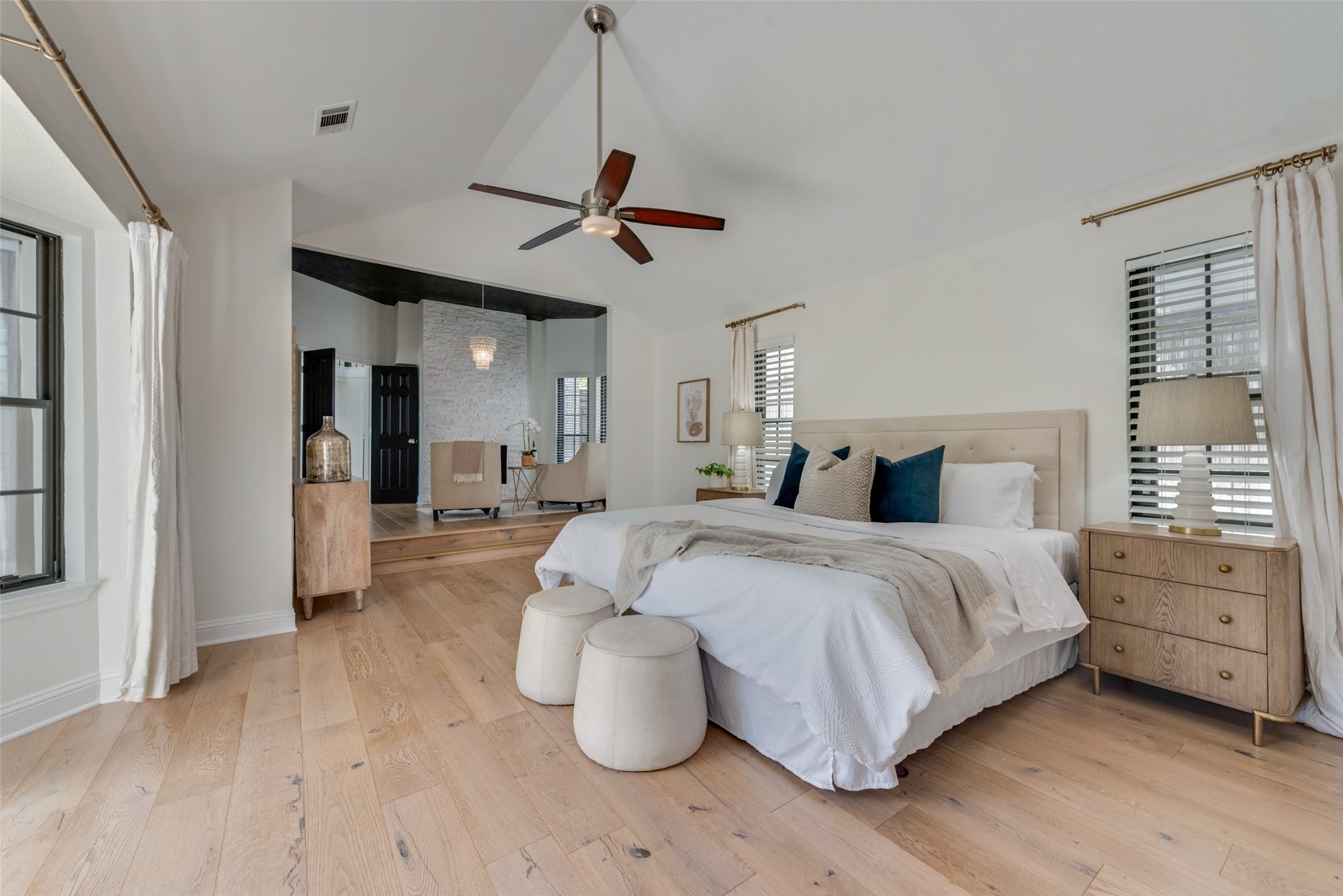 6043 Windbreak Trail