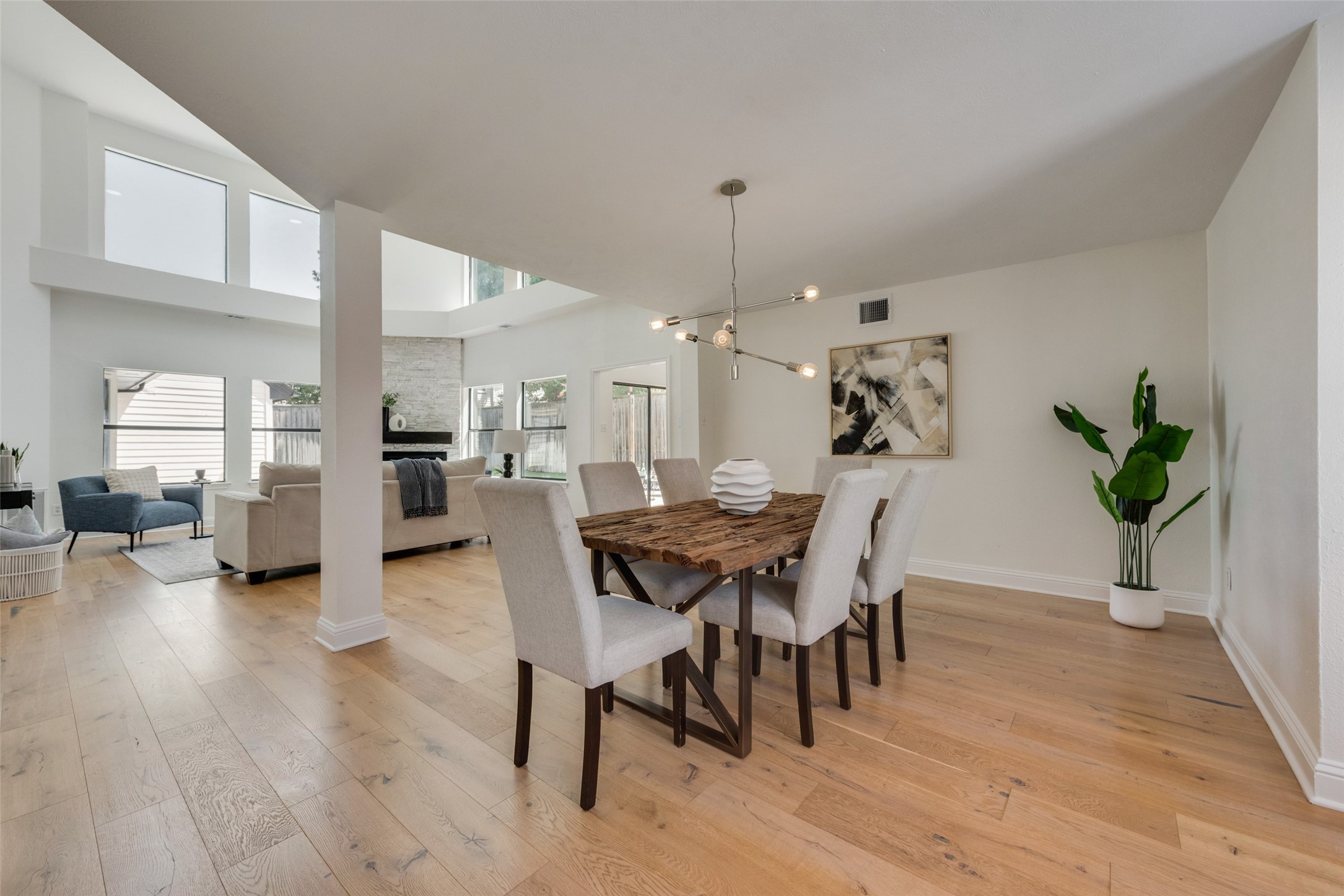 6043 Windbreak Trail