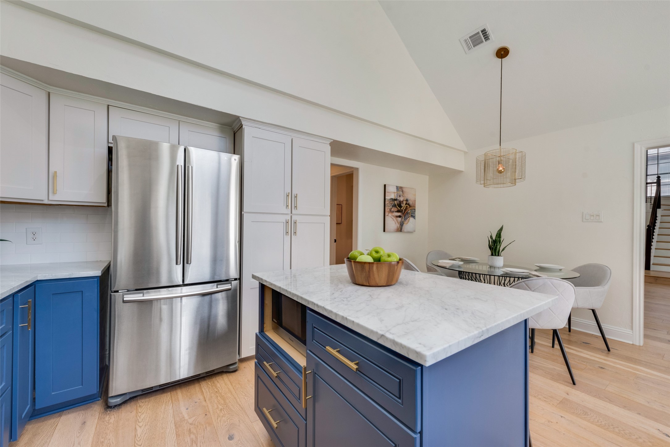 6043 Windbreak Trail