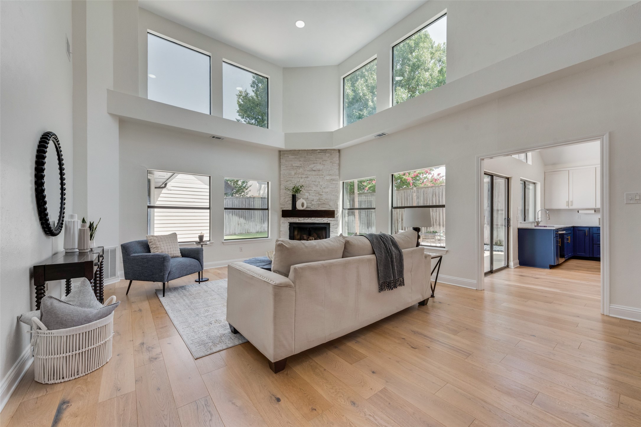 6043 Windbreak Trail