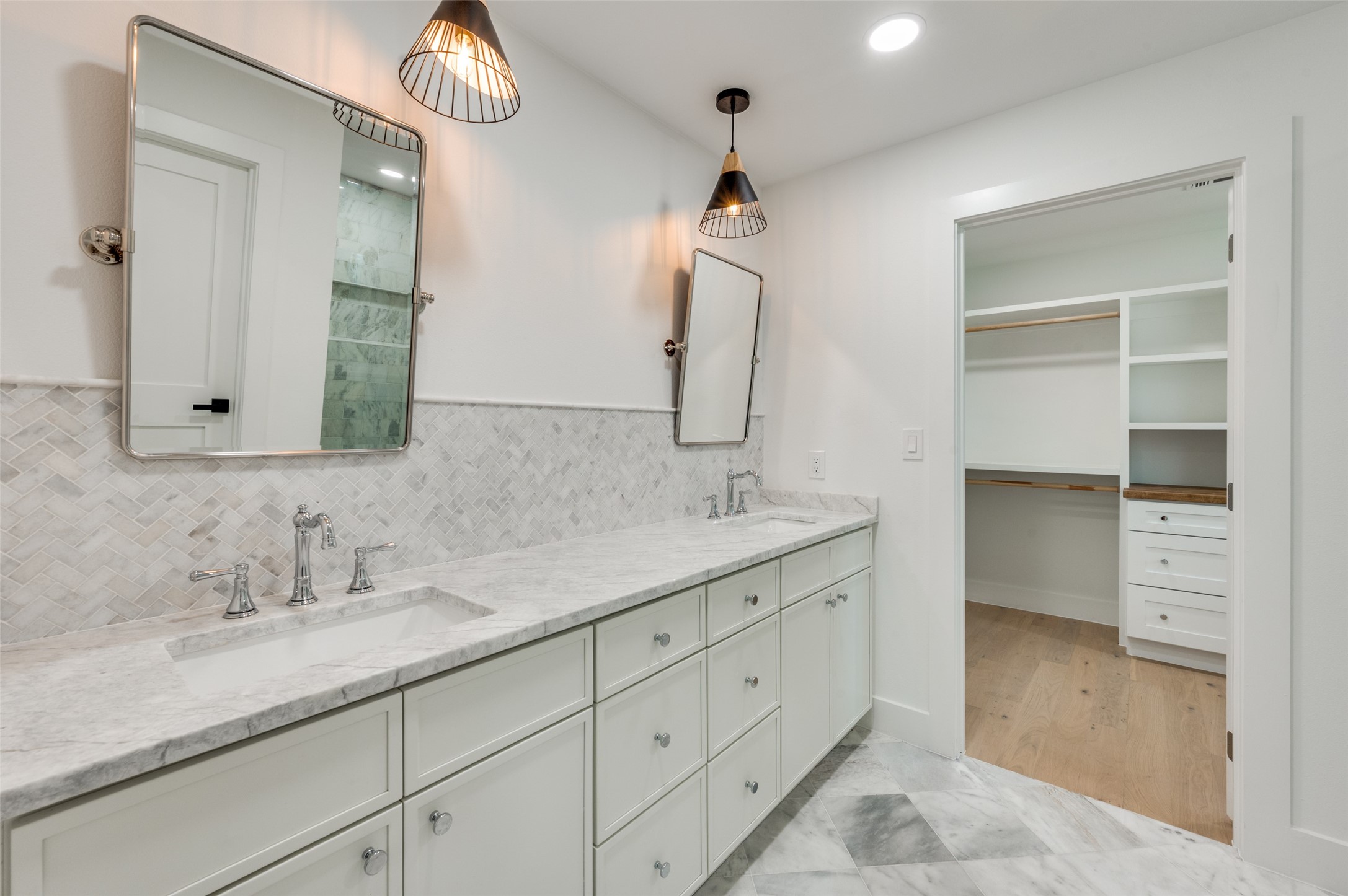 3765 Crown Shore Drive
